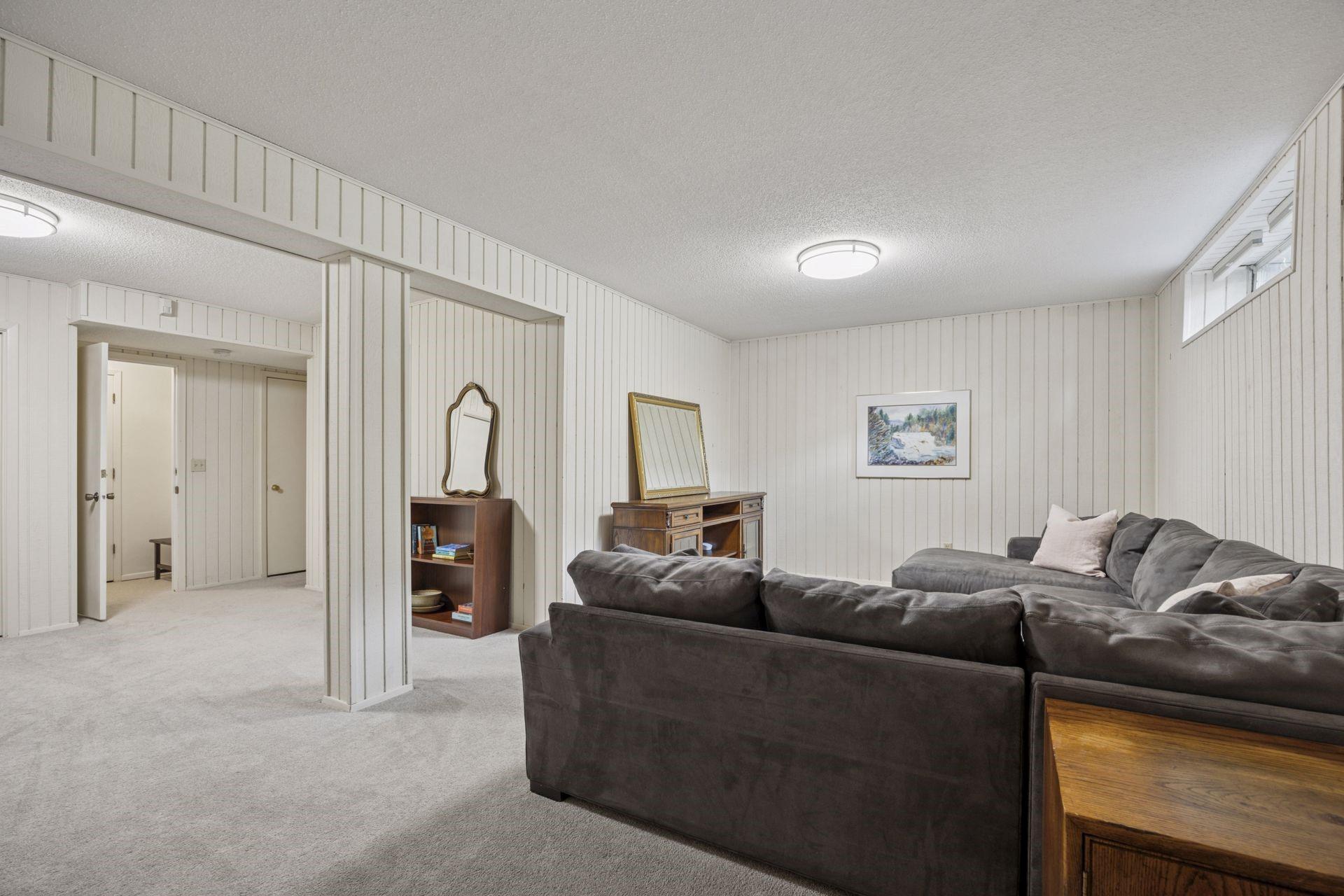 6104 Blake Ridge Road