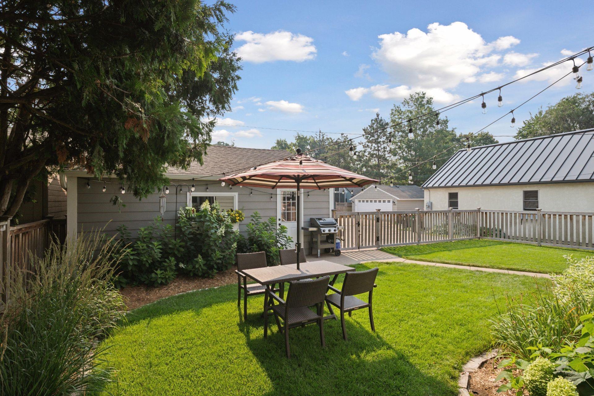 5535 Richmond Curve