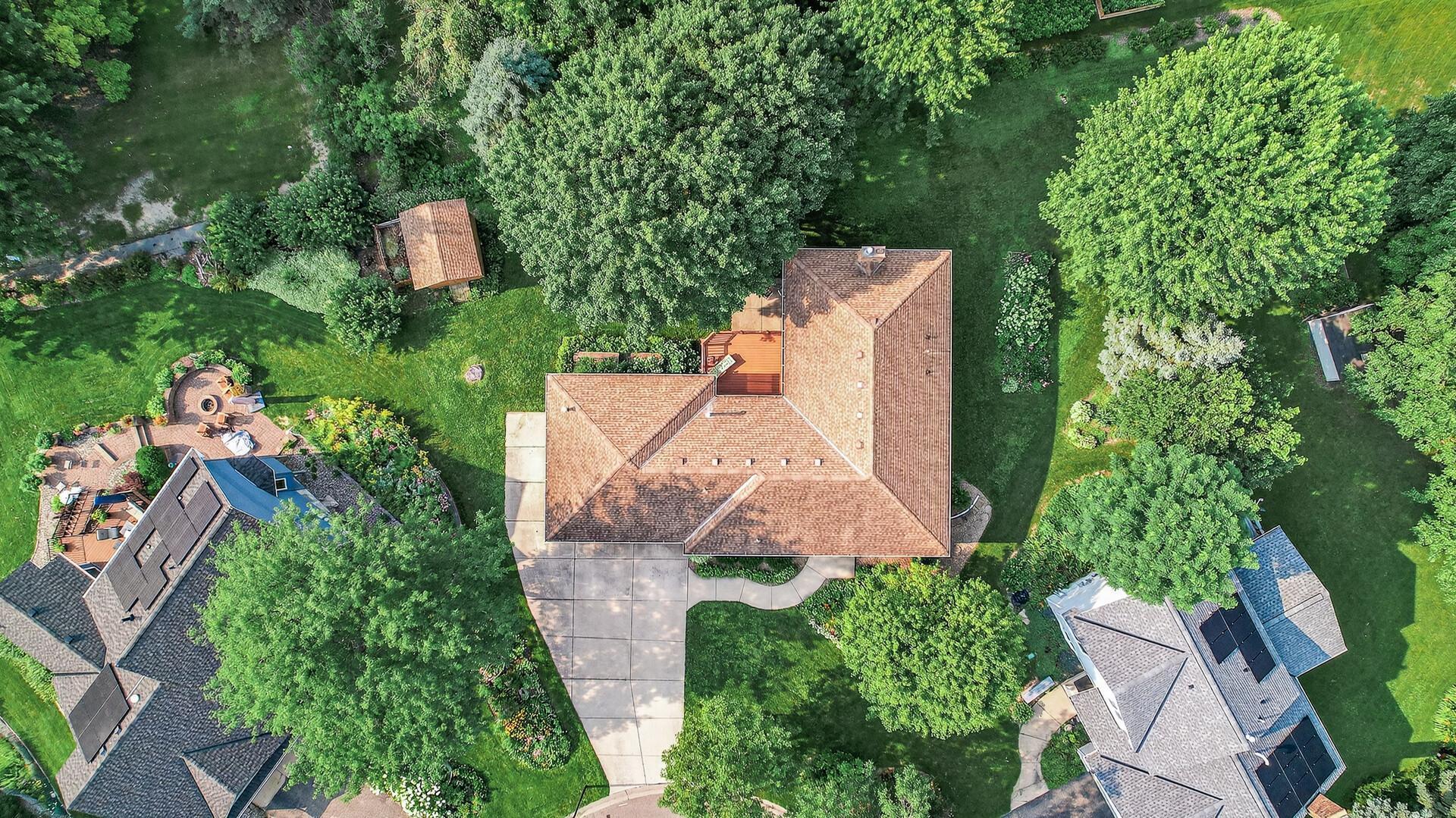 4855 Cottonwood Lane N