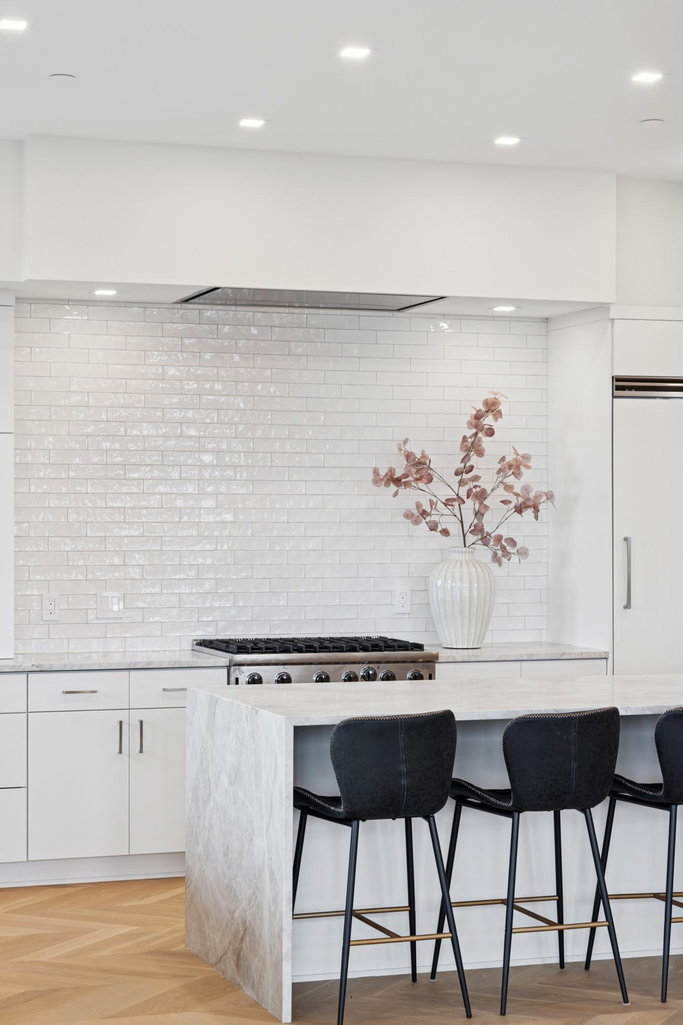 3041 Holmes Avenue S Unit: 501