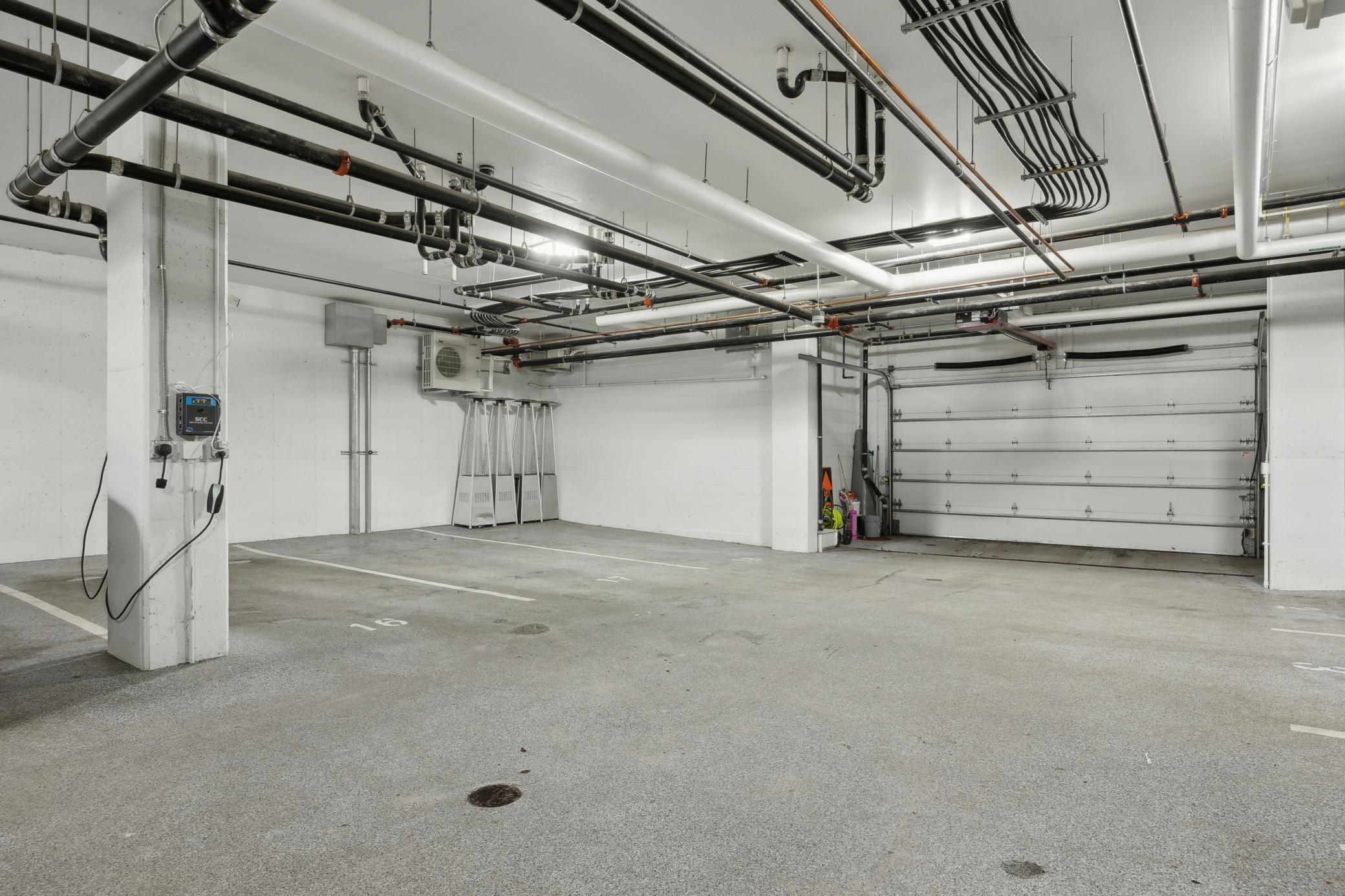 3041 Holmes Avenue S Unit: 501