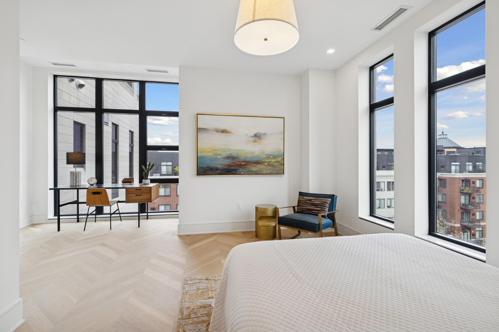3041 Holmes Avenue S Unit: 501