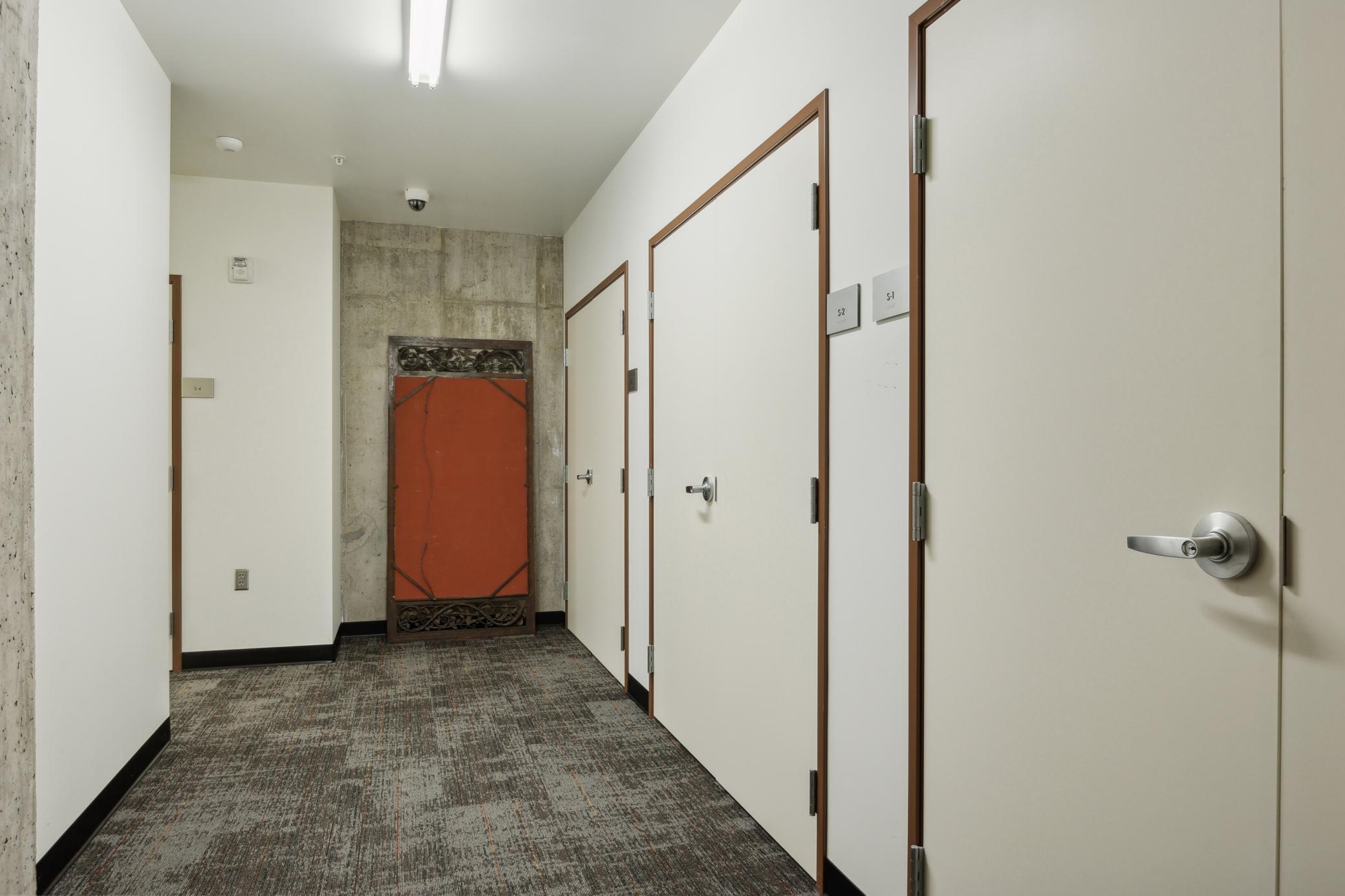 3041 Holmes Avenue S Unit: 501