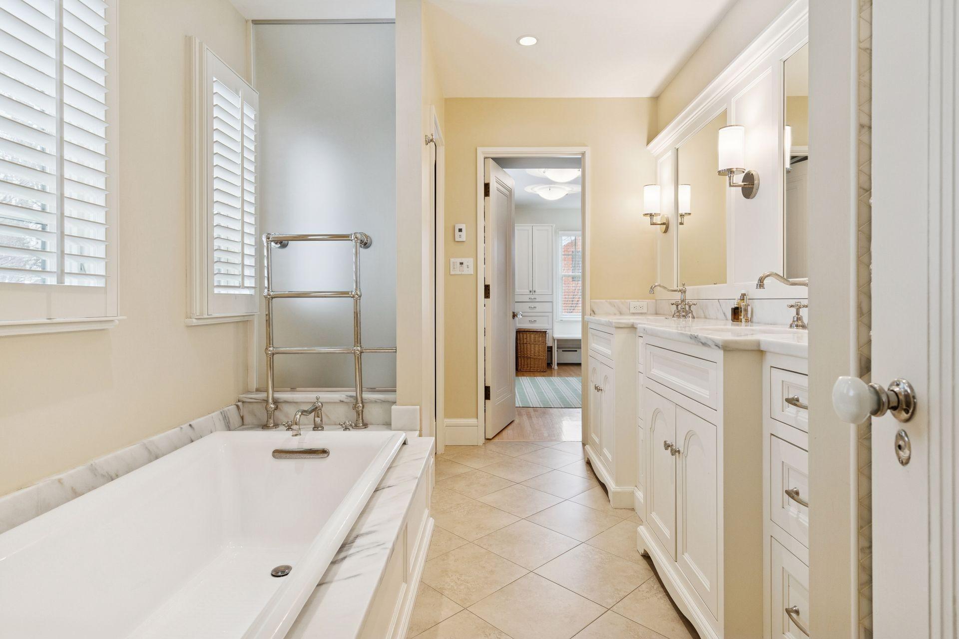 4615 Browndale Avenue