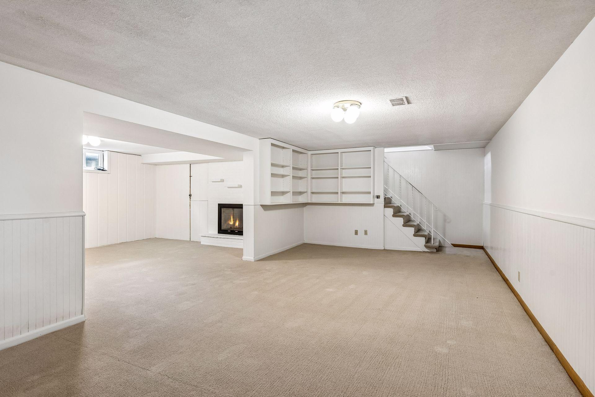 4725 School Road
