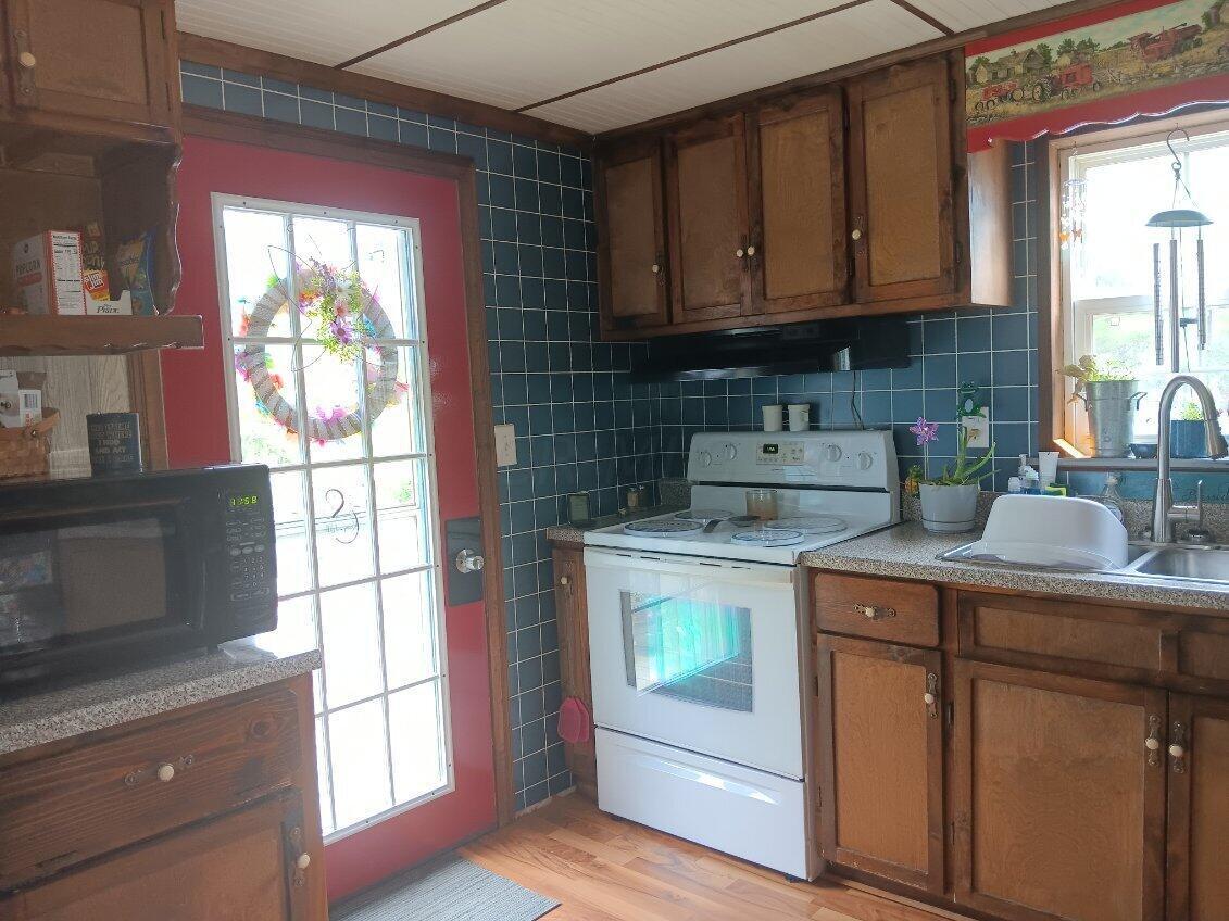 2561 County Road 92