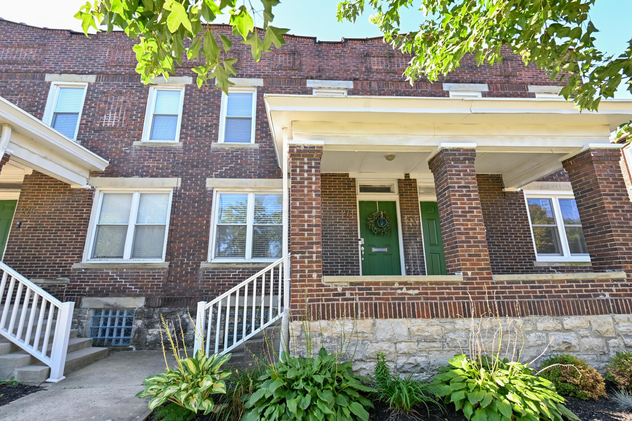 273 E 8th Avenue