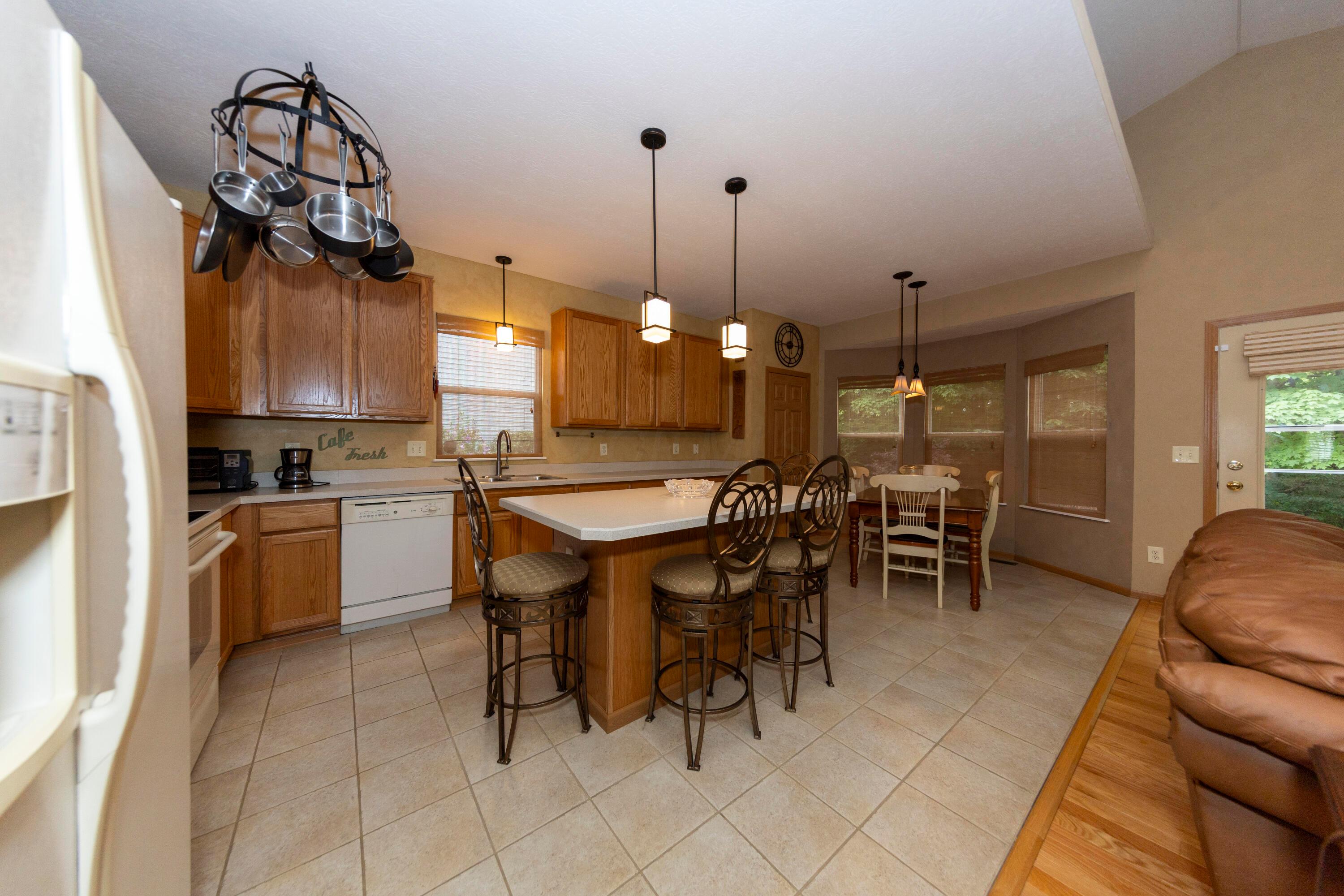 7961 Headwater Drive