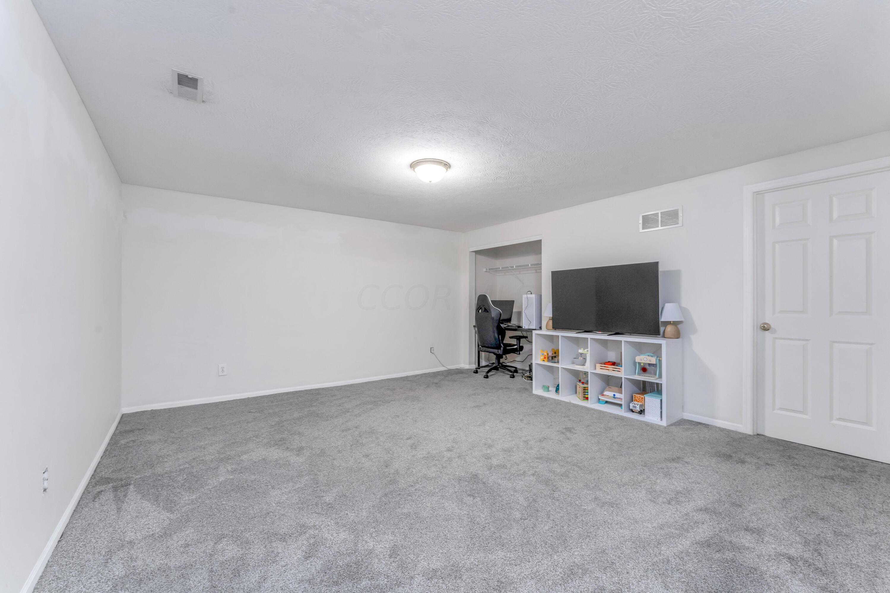 381 Sycamore Woods Lane