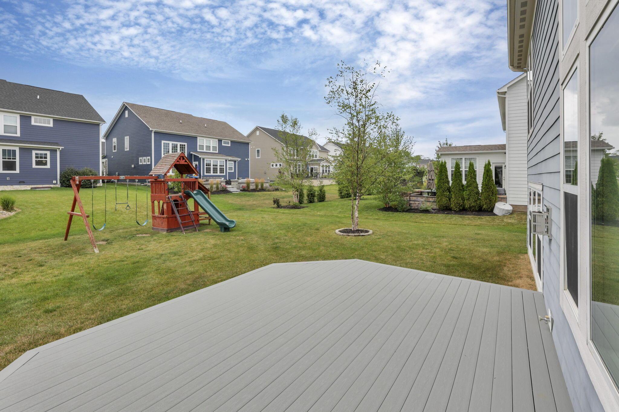 8007 Finch Leaf Drive