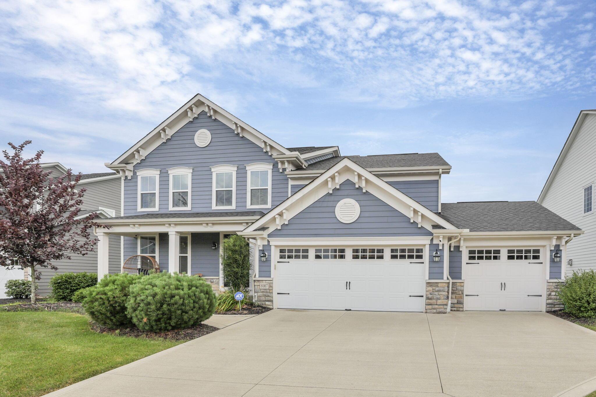 8007 Finch Leaf Drive