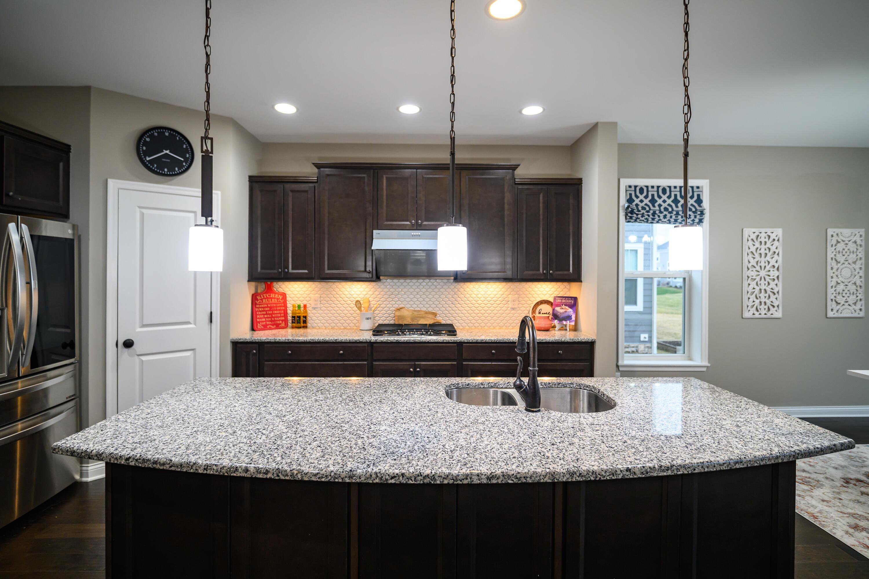 8007 Finch Leaf Drive