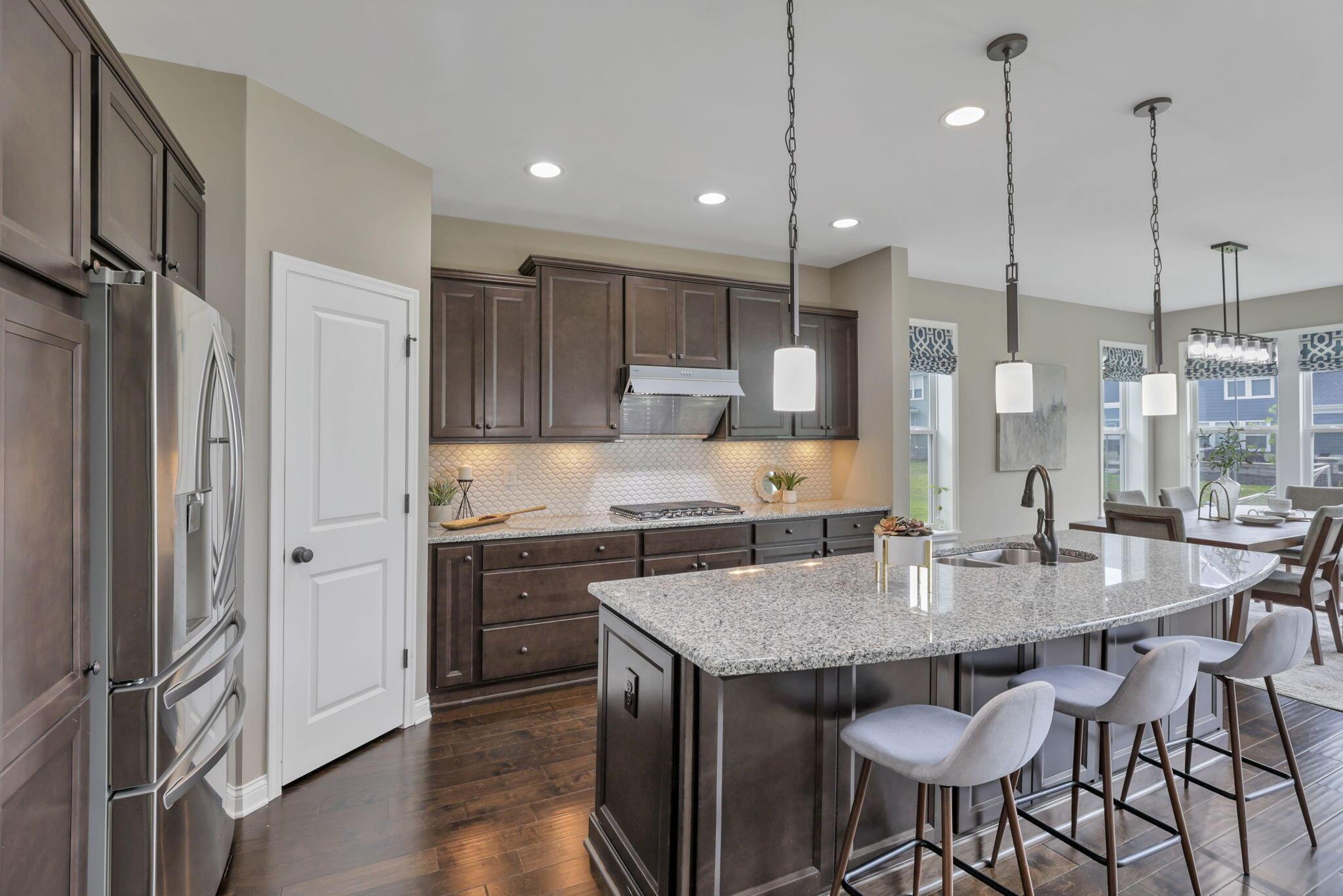8007 Finch Leaf Drive
