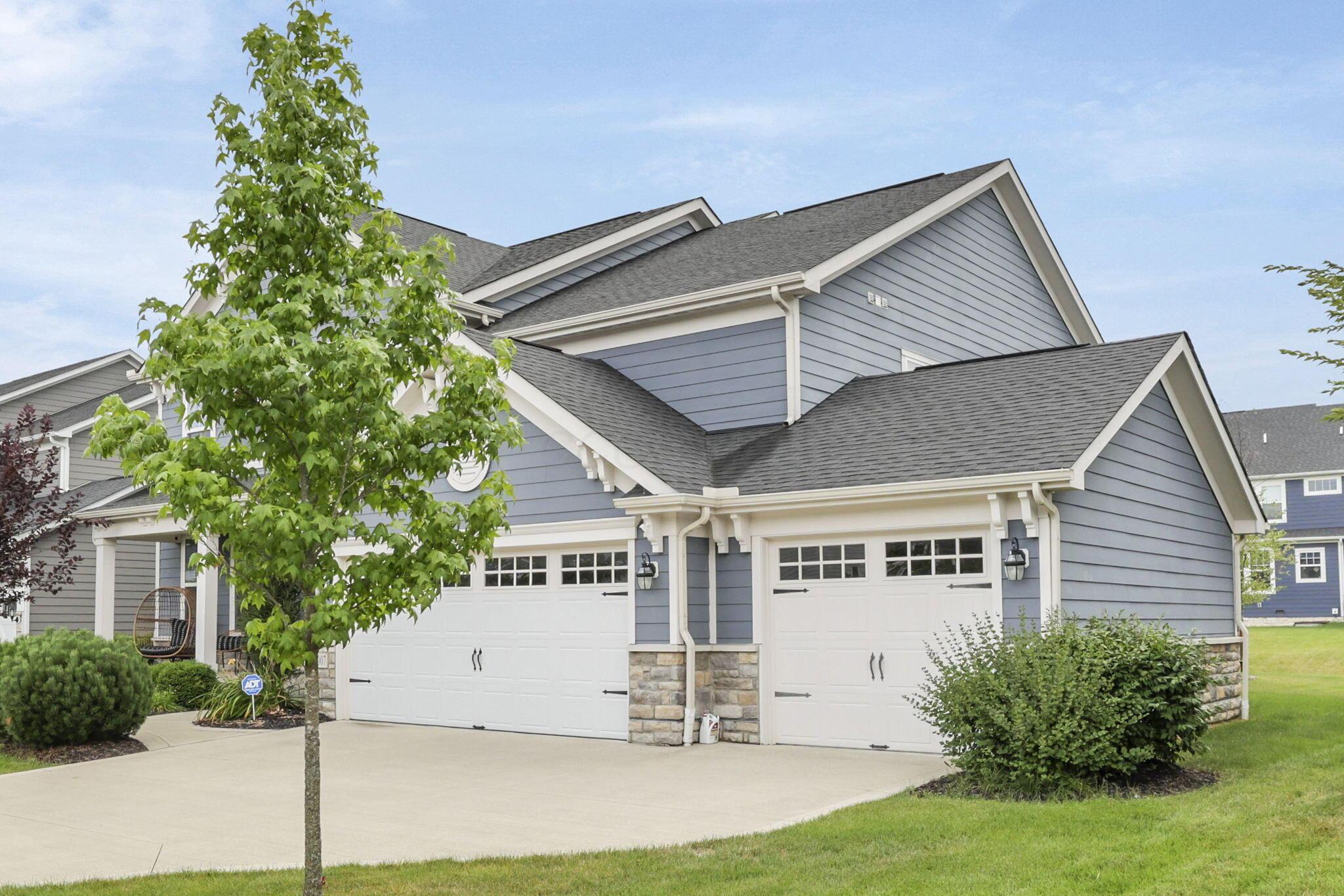 8007 Finch Leaf Drive
