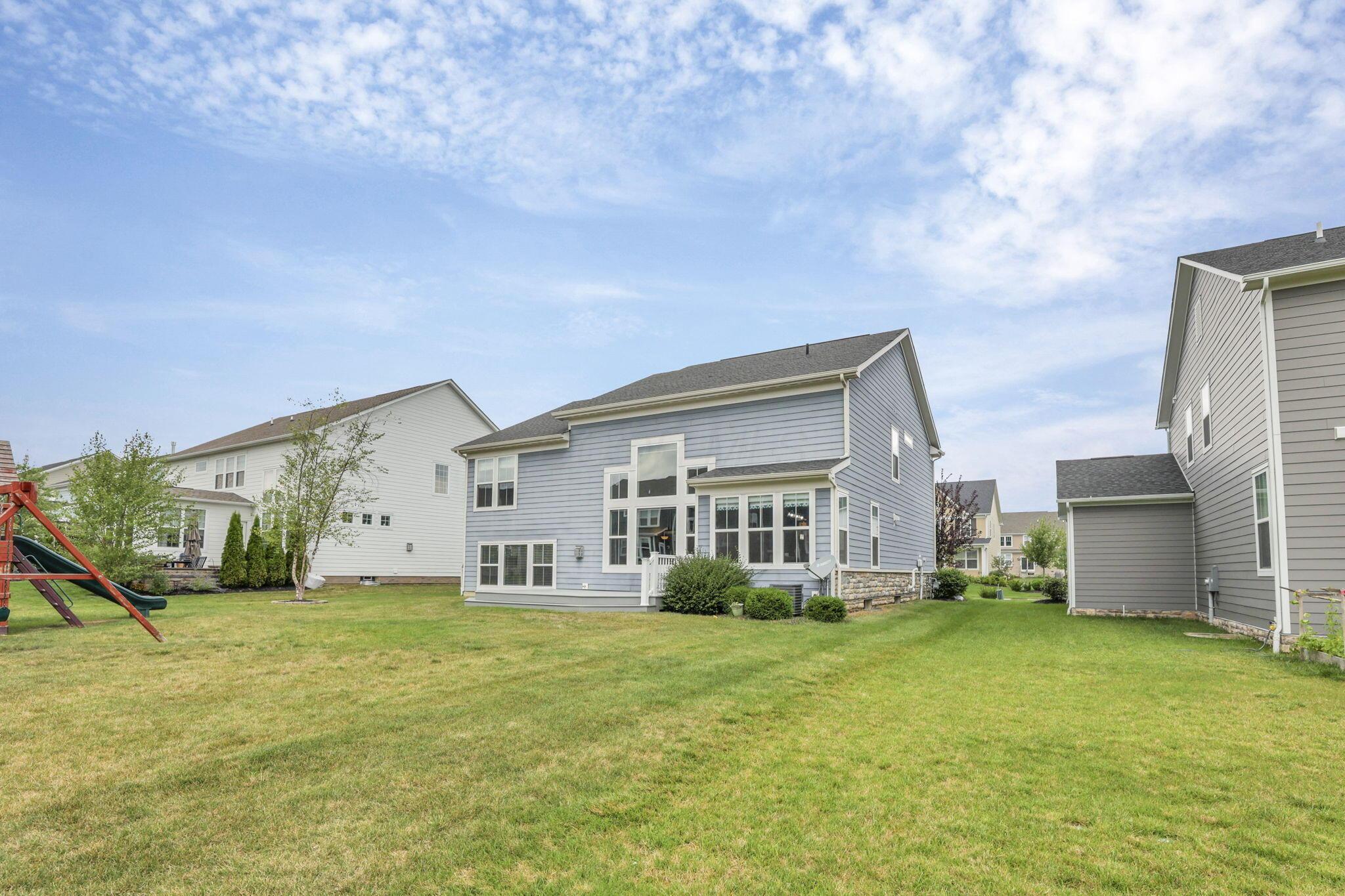 8007 Finch Leaf Drive