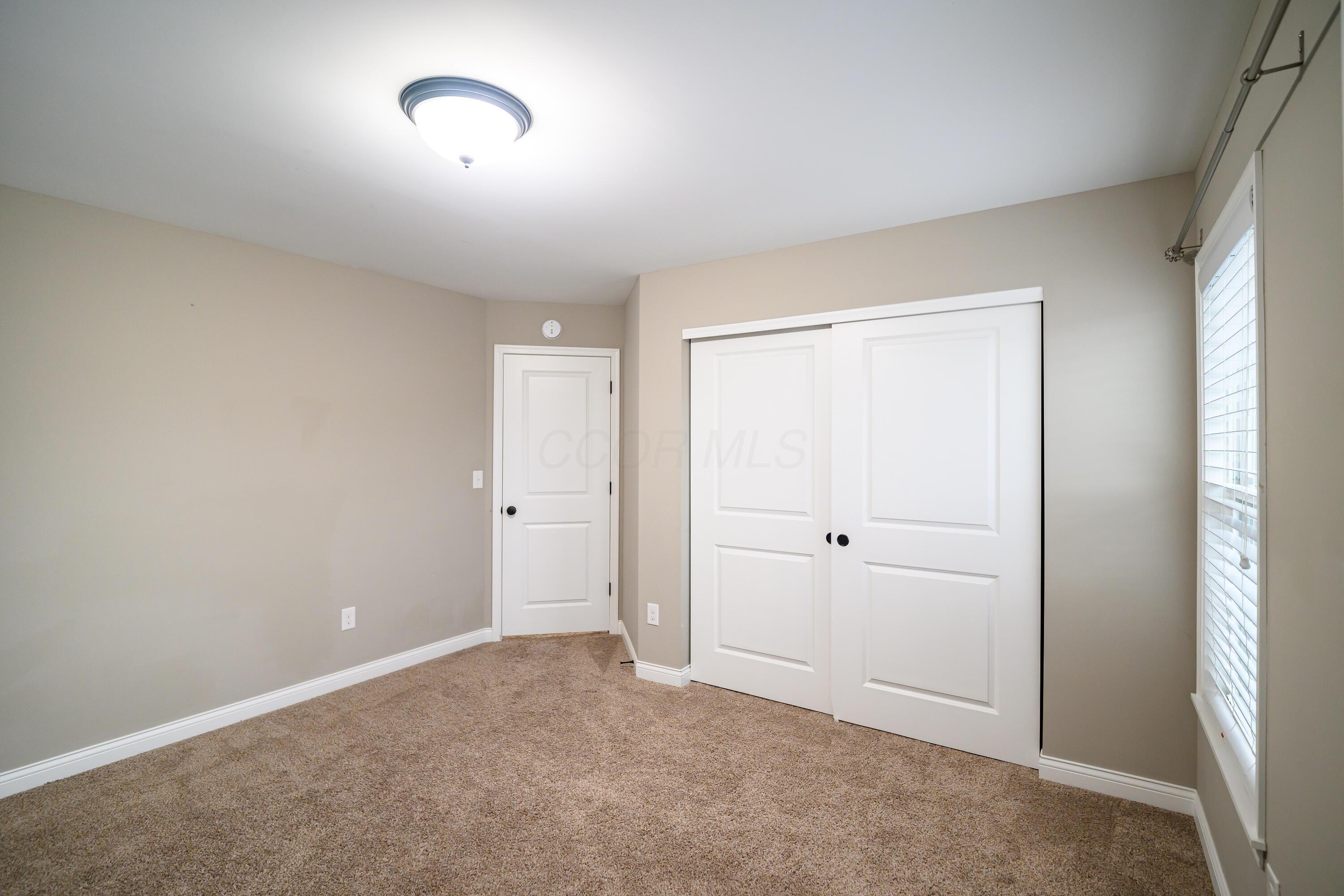 8007 Finch Leaf Drive