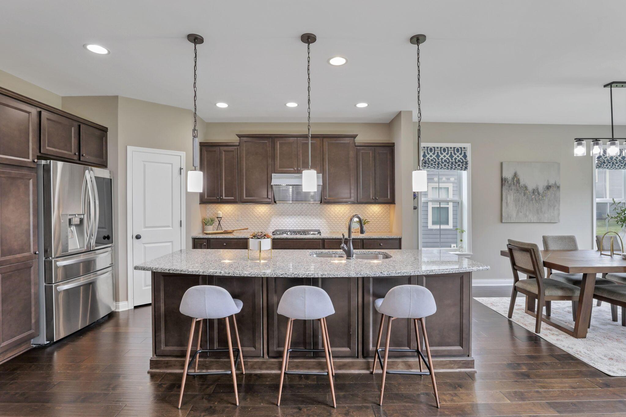 8007 Finch Leaf Drive