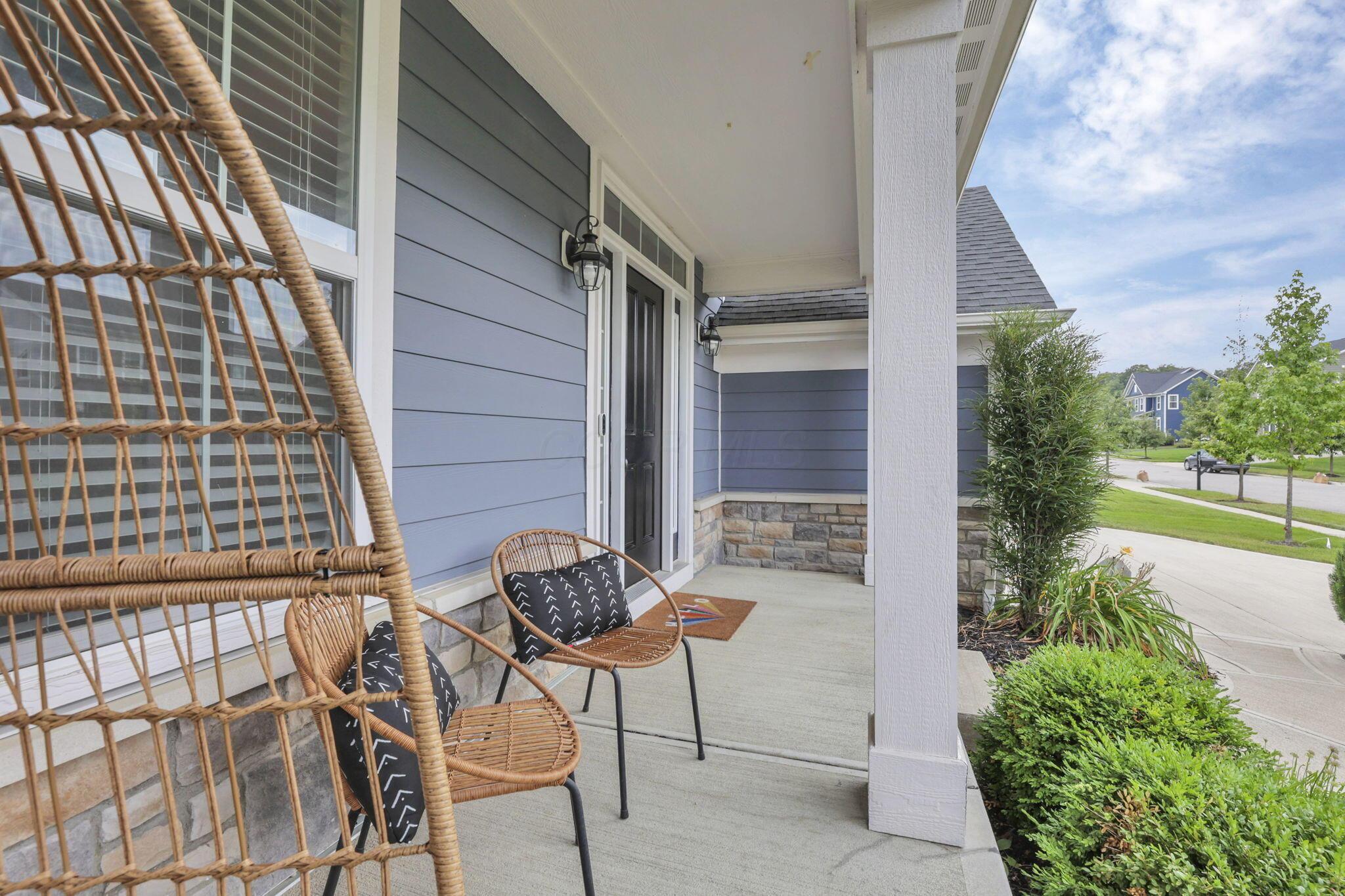 8007 Finch Leaf Drive