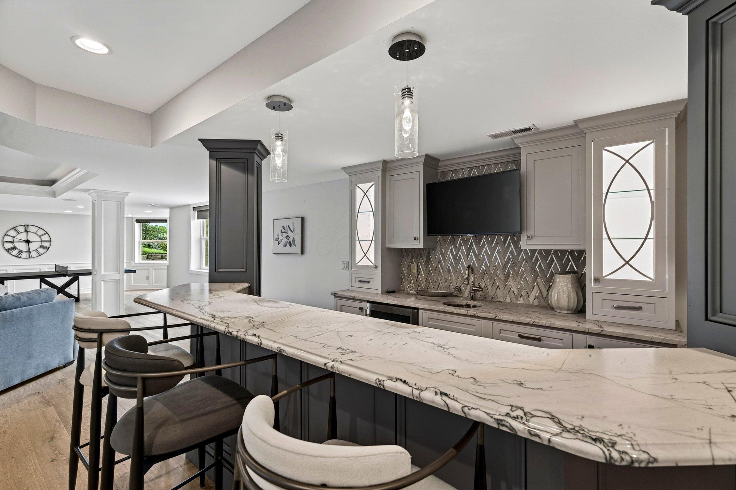 5521 Oak View Drive