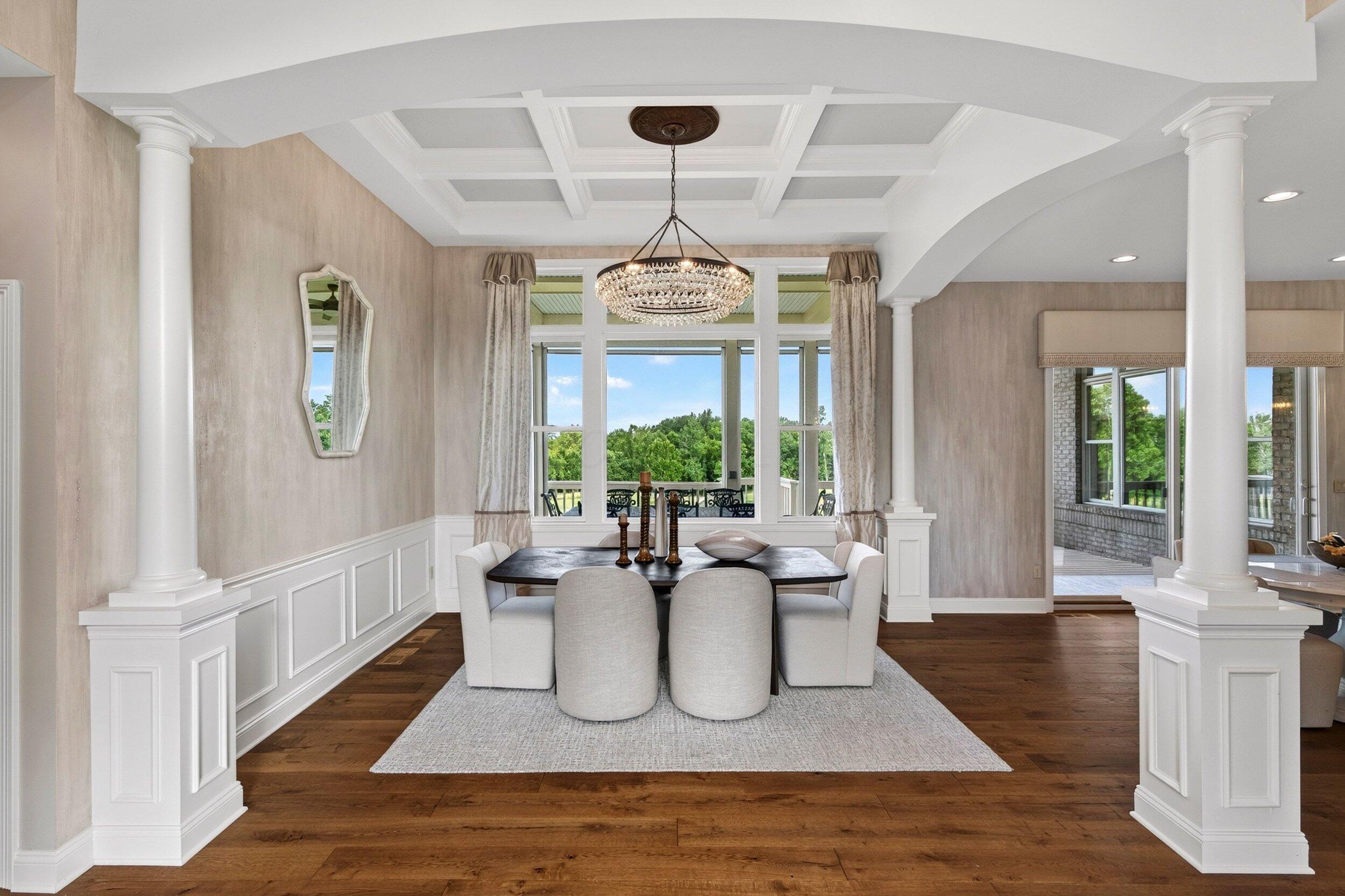 5521 Oak View Drive