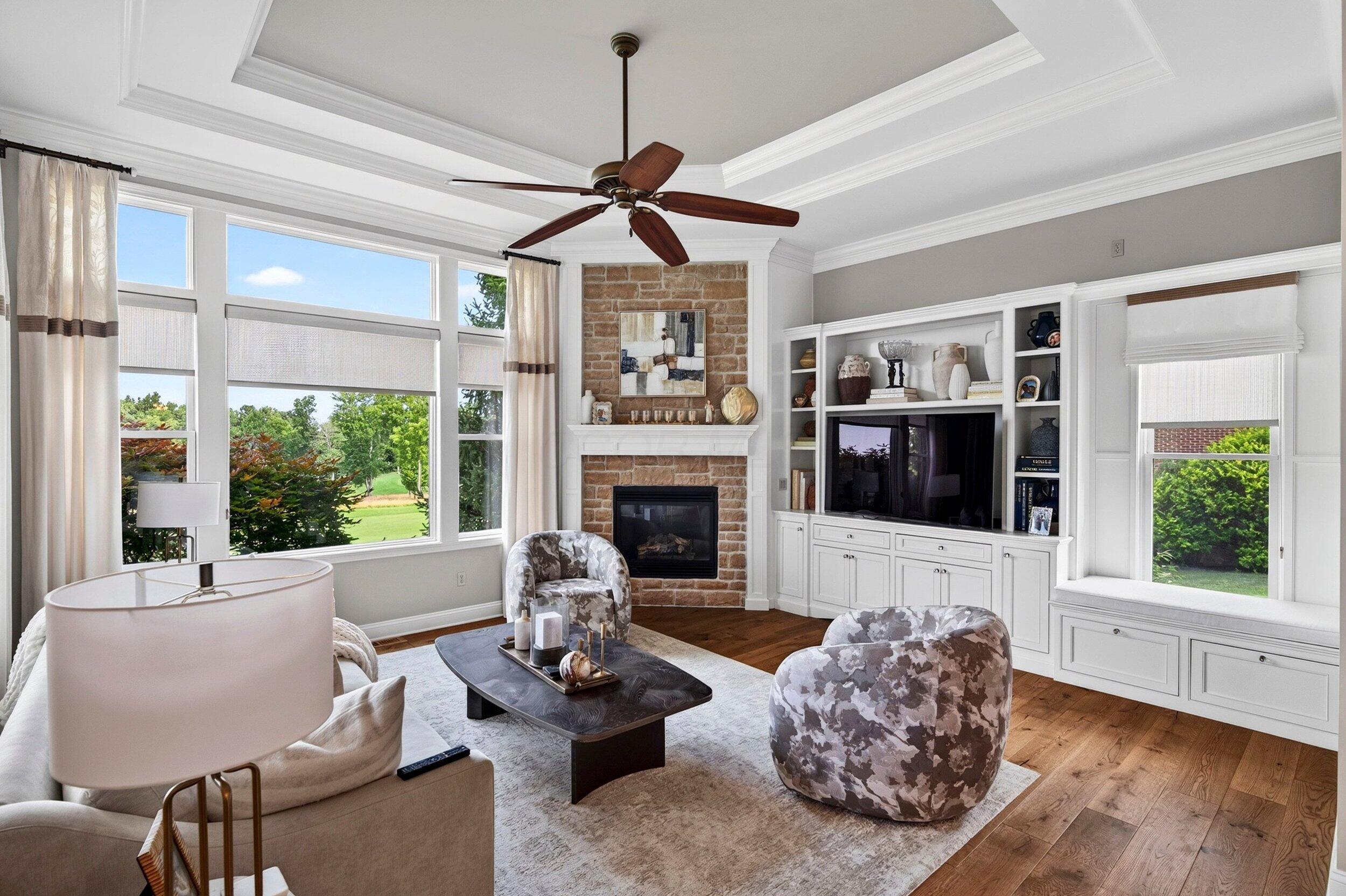 5521 Oak View Drive