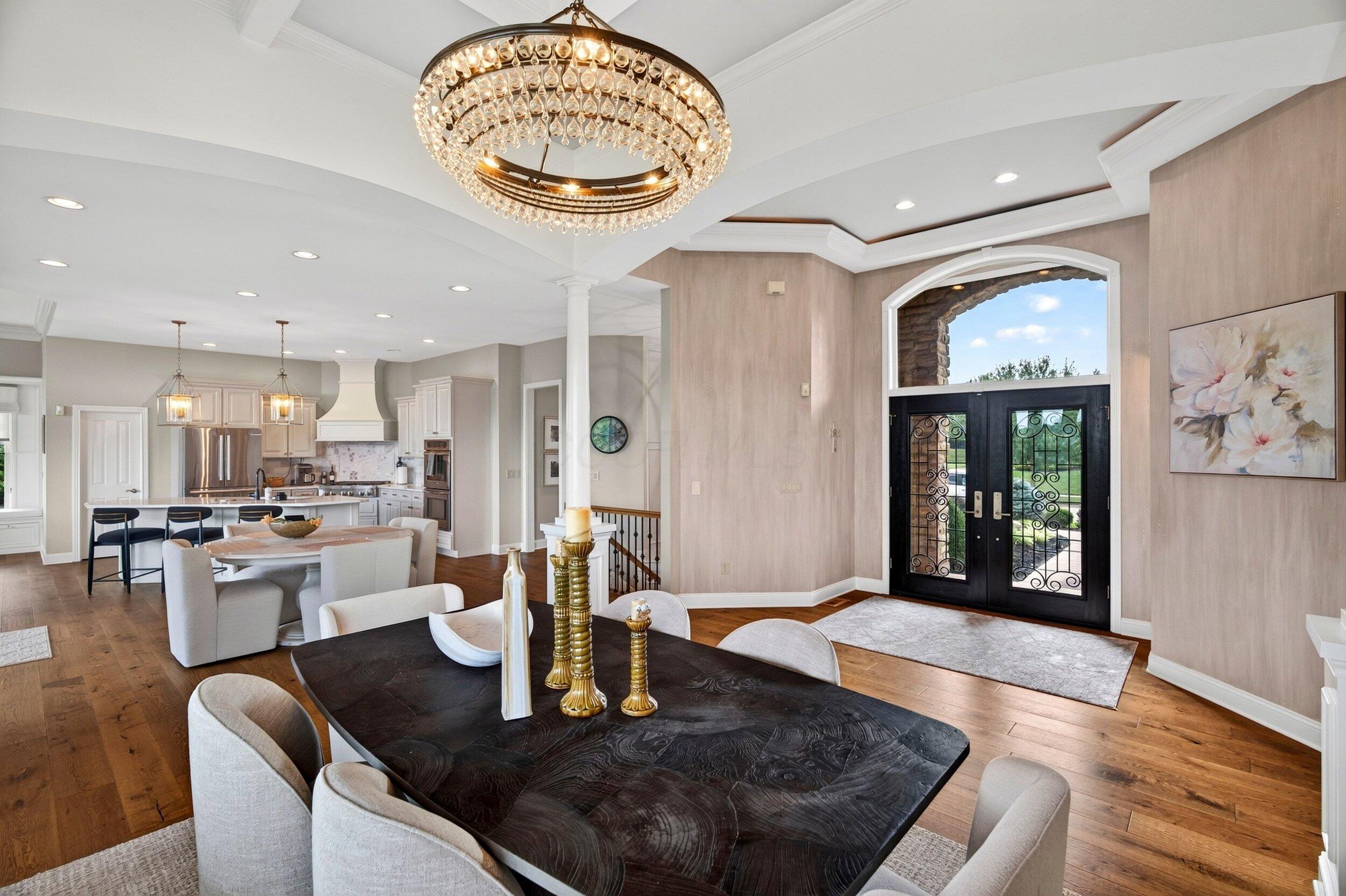 5521 Oak View Drive