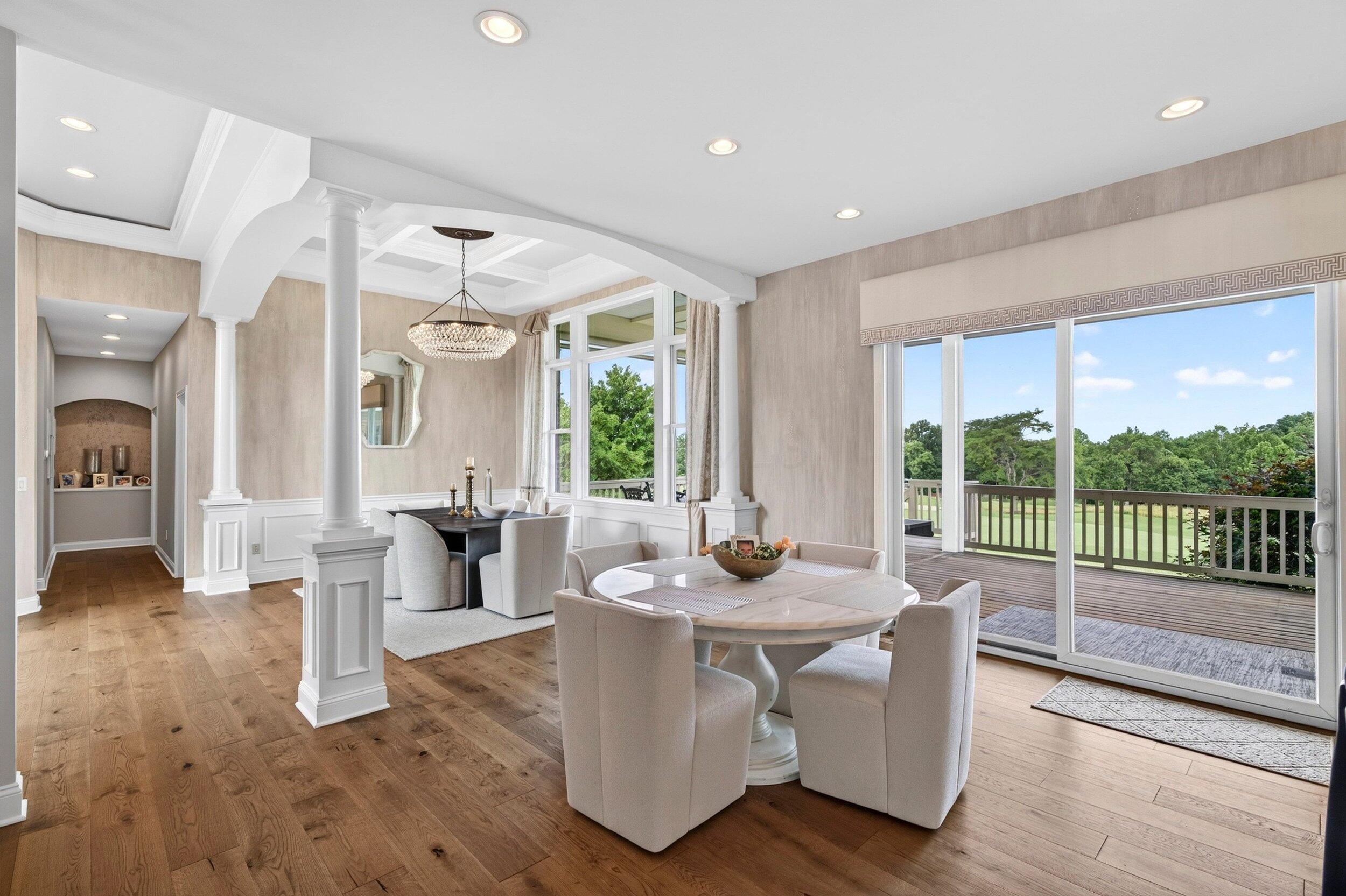 5521 Oak View Drive