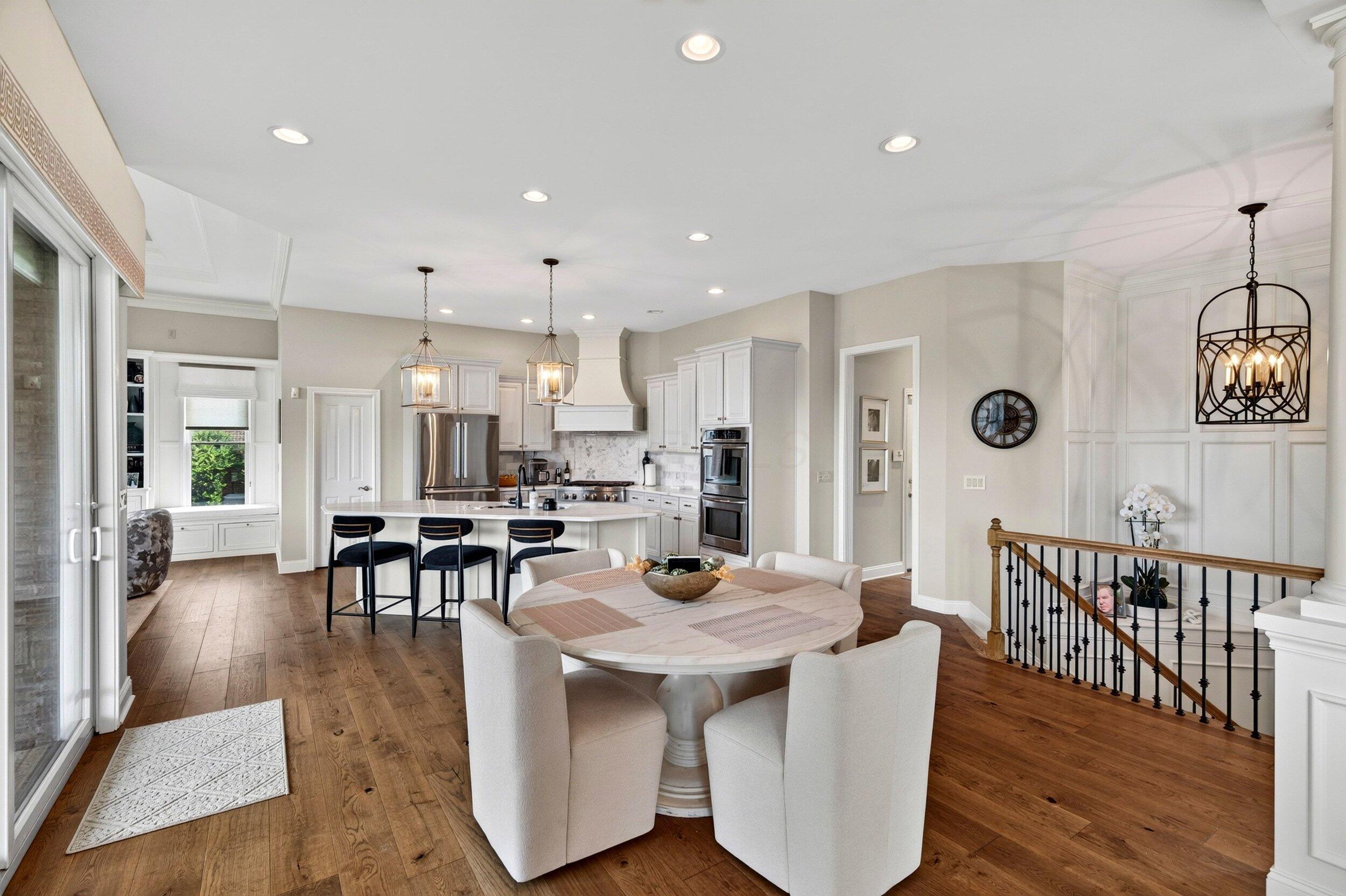 5521 Oak View Drive