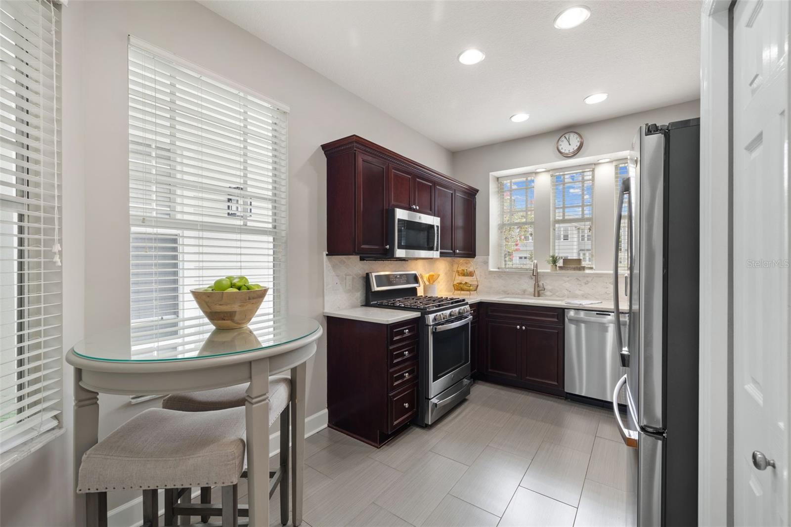 2311 W MORRISON AVE #6
