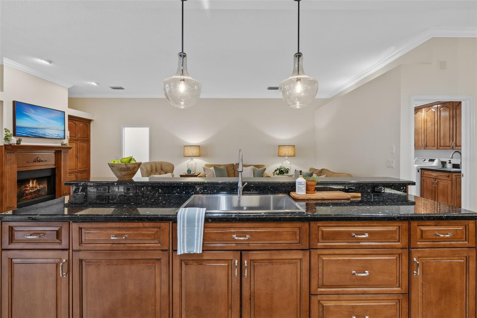 2889 CHANCERY LN