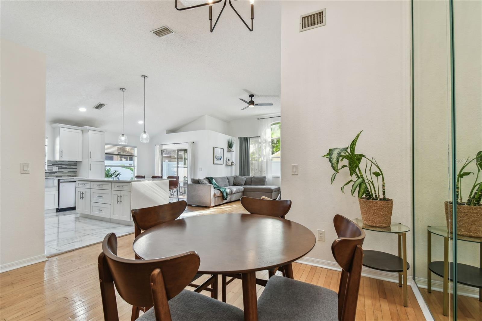 13415 SUNVALE PL