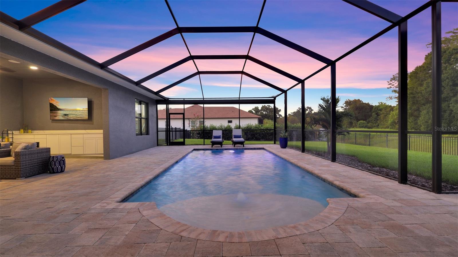 7702 KENIA MEADOWS LN