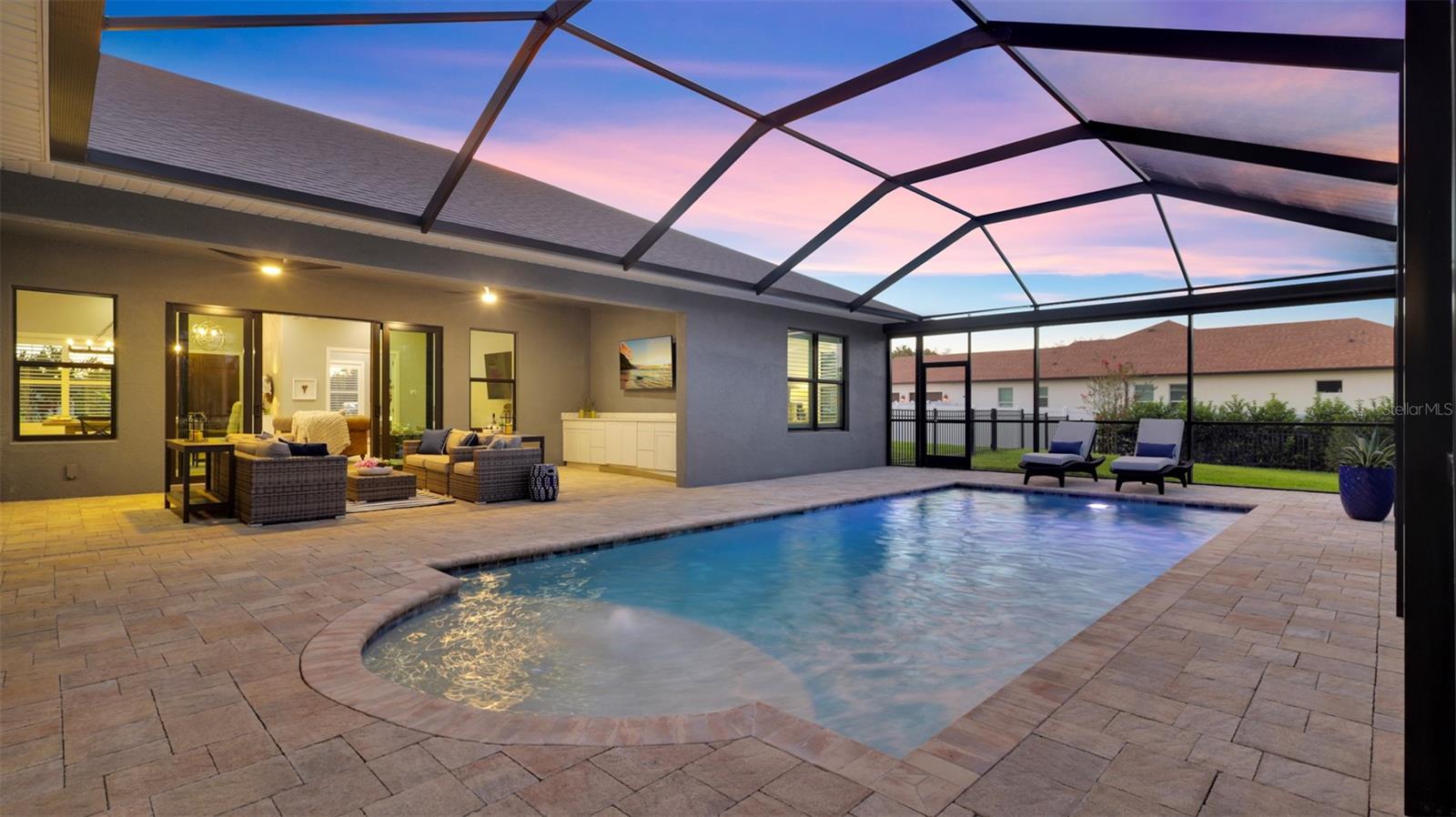 7702 KENIA MEADOWS LN