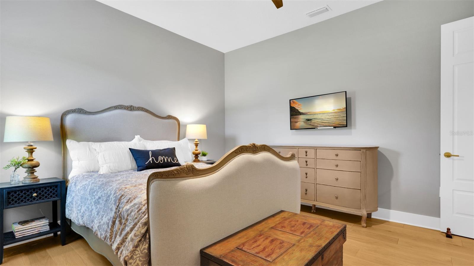 7702 KENIA MEADOWS LN