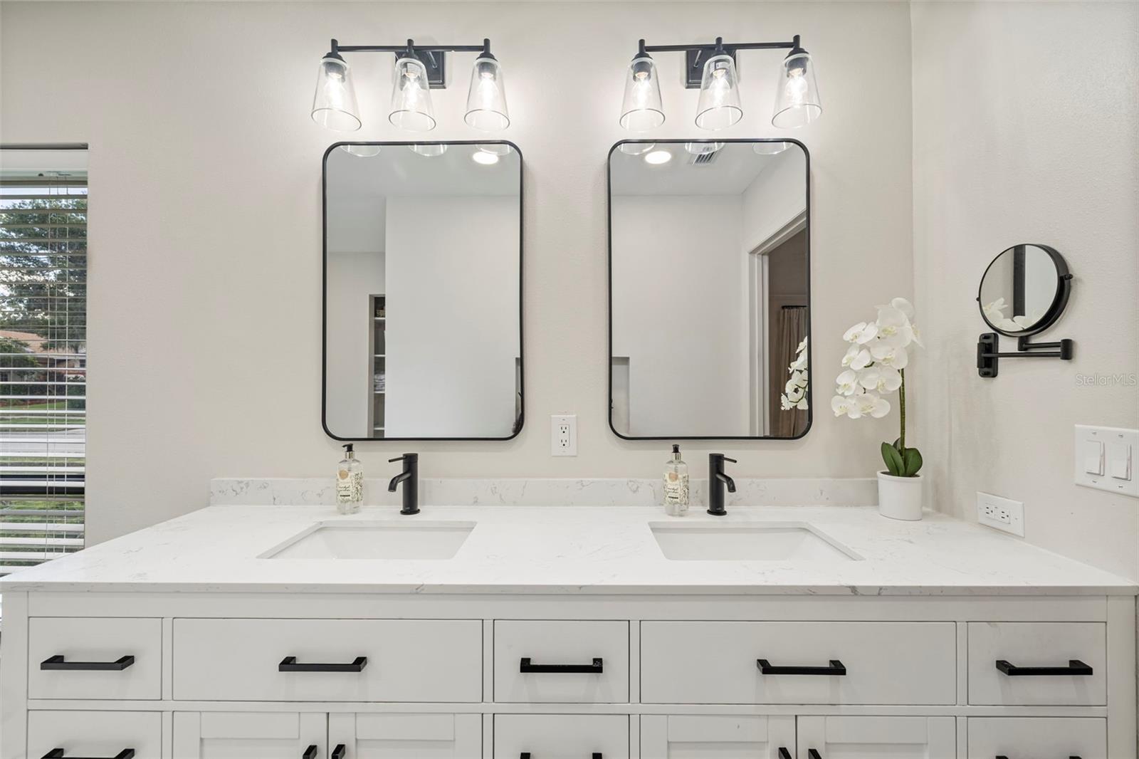 18102 FAIRPOINT PL