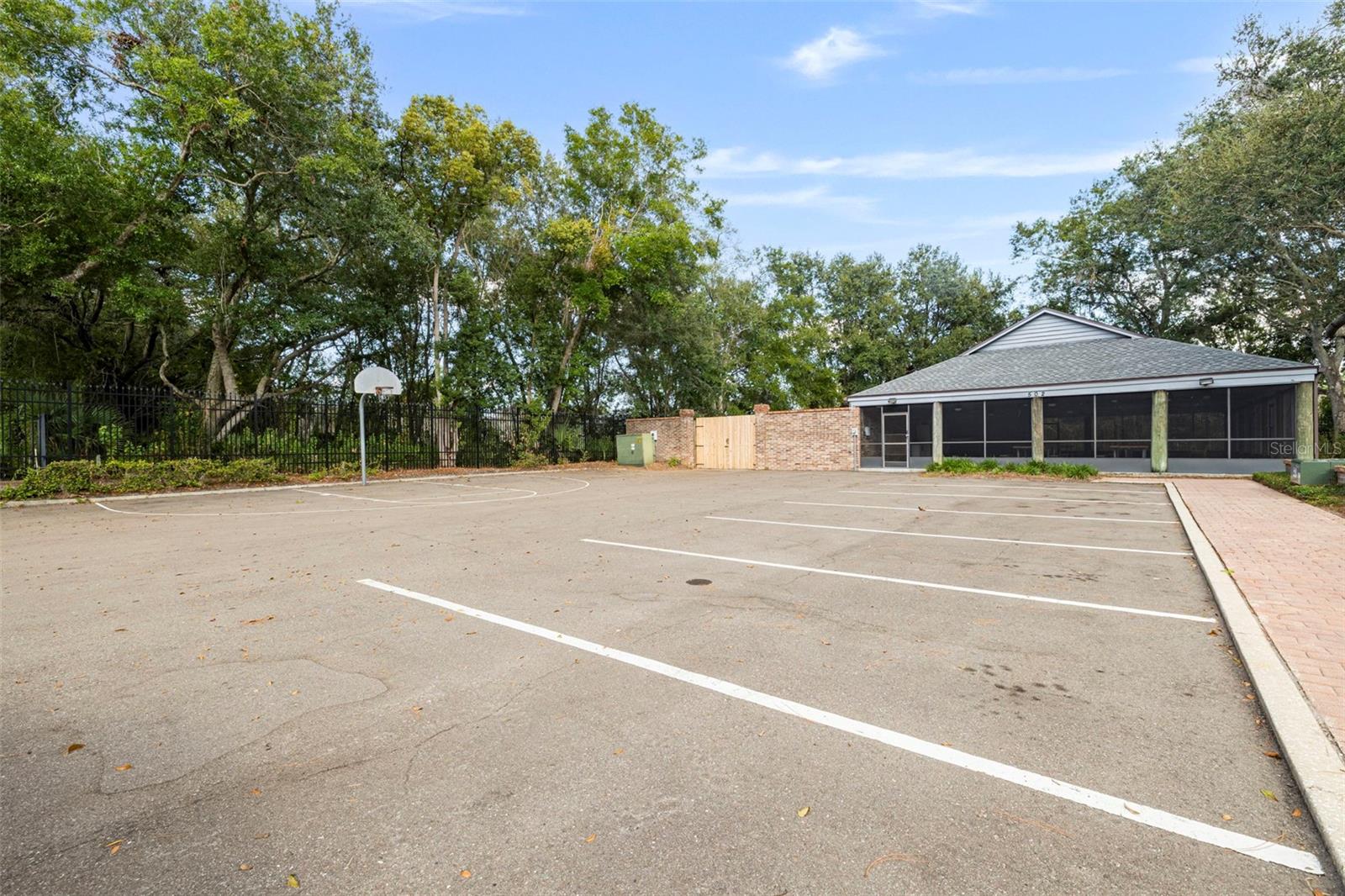 18102 FAIRPOINT PL