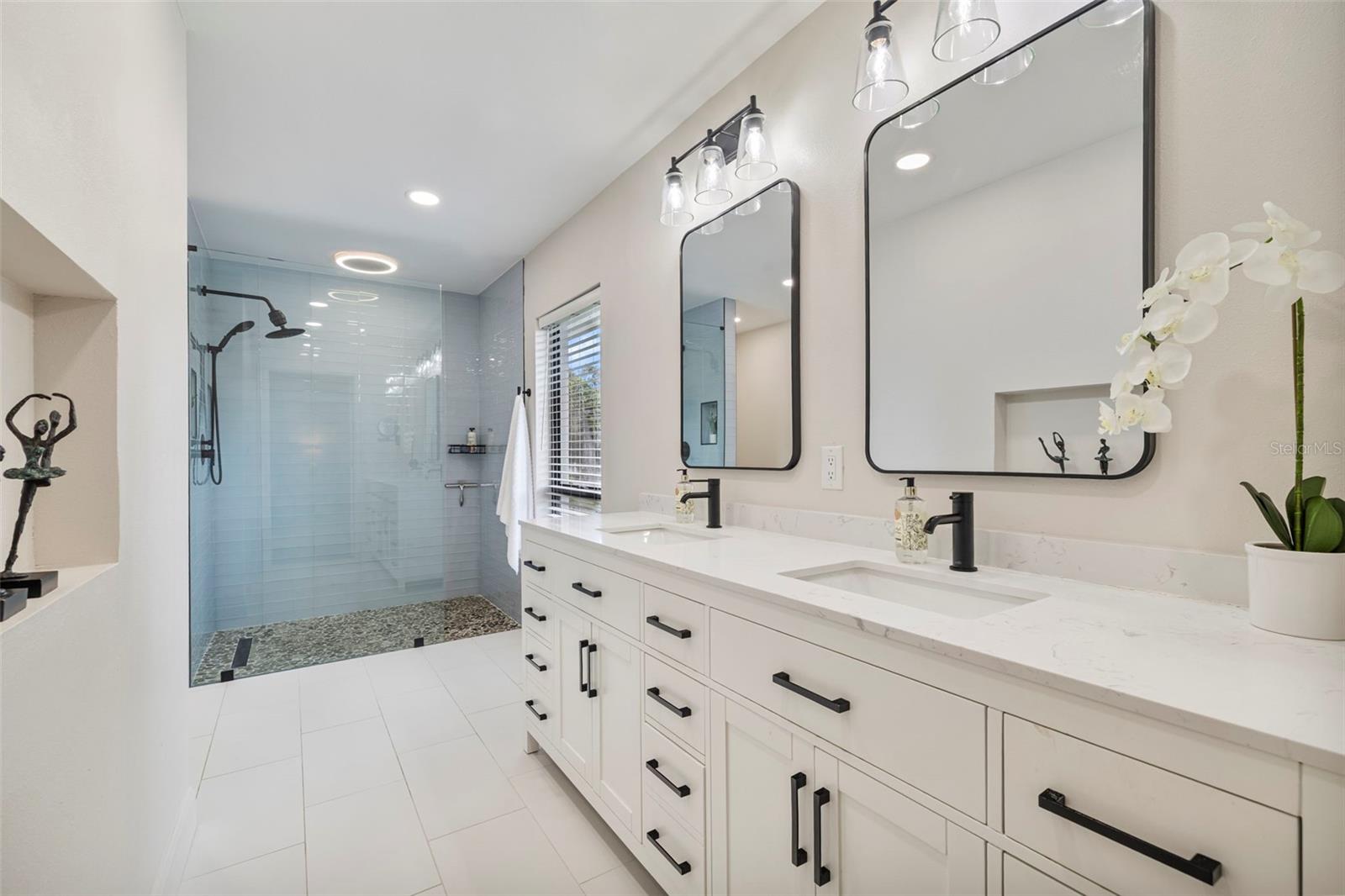 18102 FAIRPOINT PL