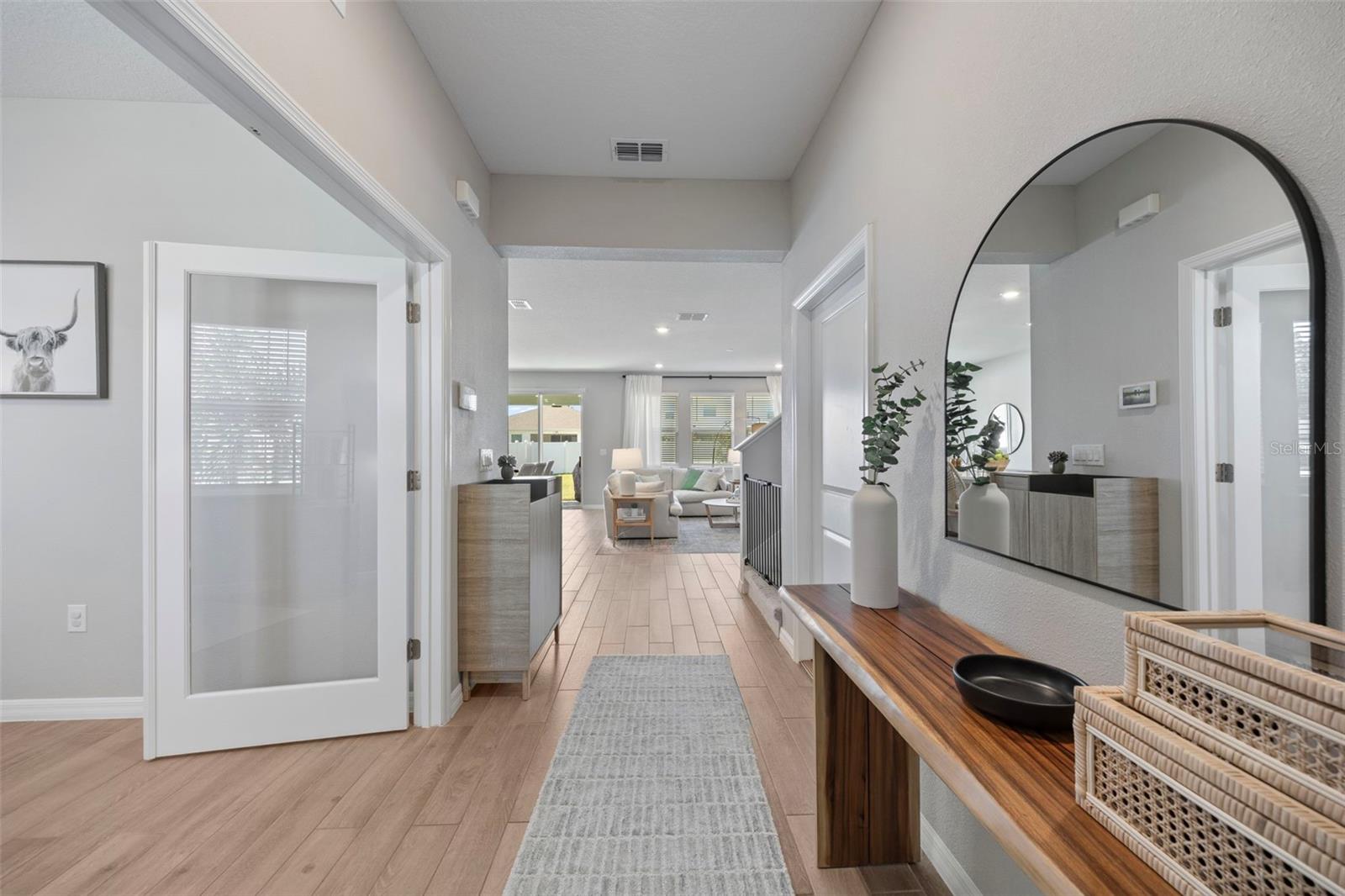 10906 KIDRON VALLEY LN