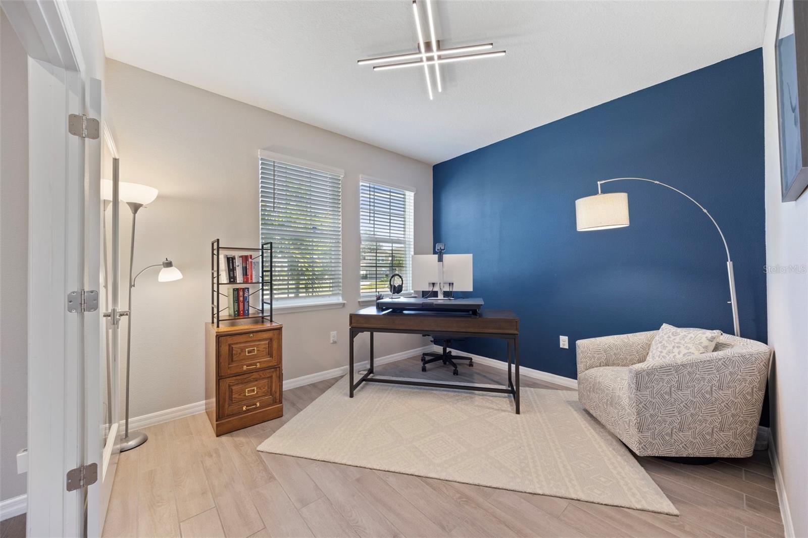 10906 KIDRON VALLEY LN