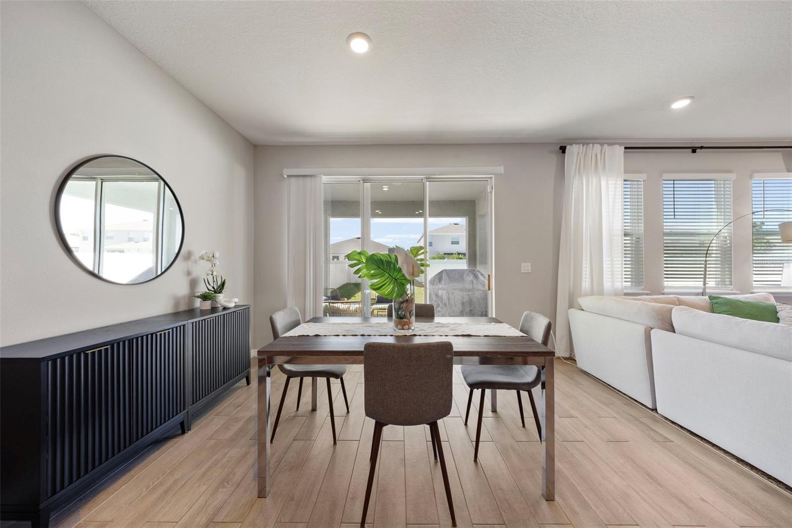 10906 KIDRON VALLEY LN