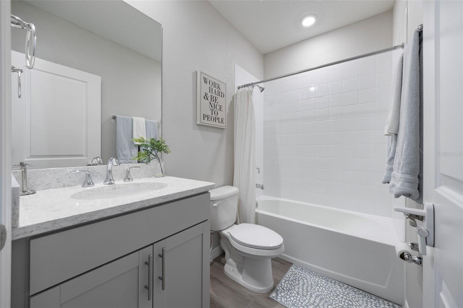 10906 KIDRON VALLEY LN