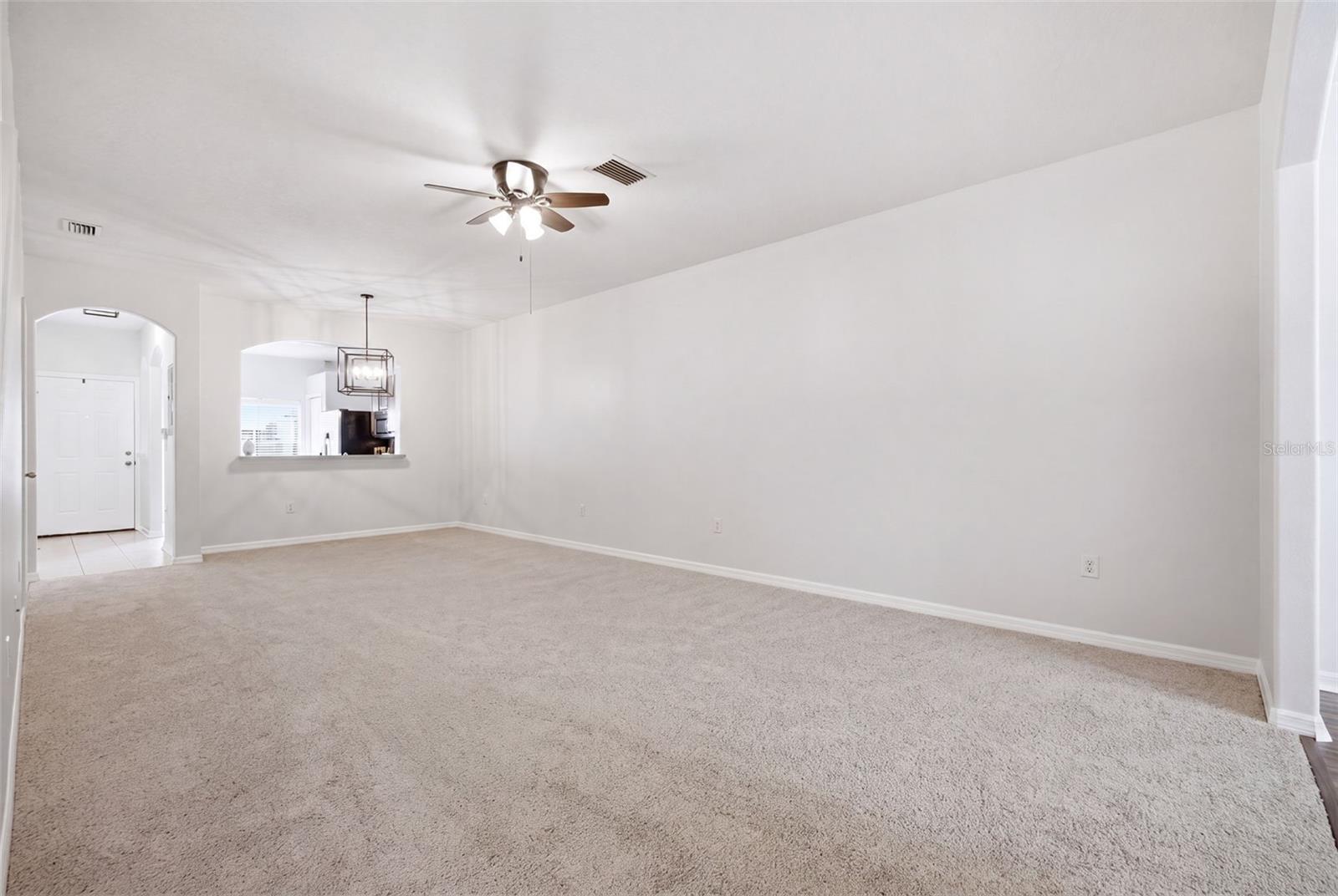 3553 HIGH HAMPTON CIR
