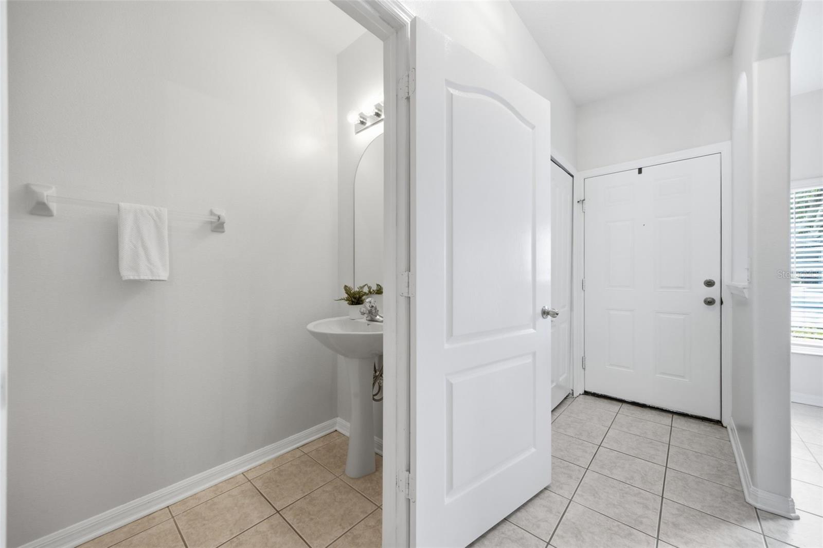 3553 HIGH HAMPTON CIR
