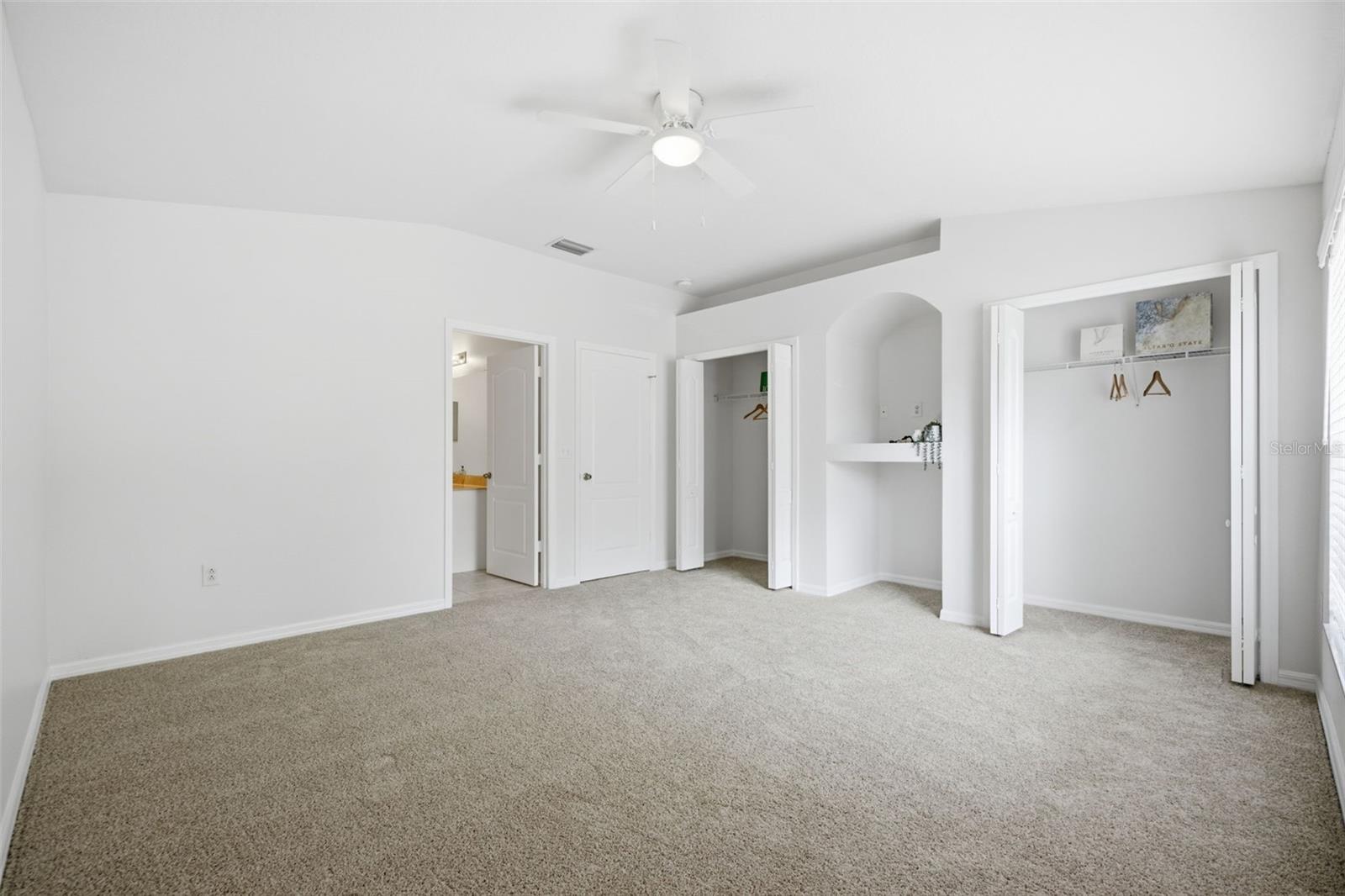 3553 HIGH HAMPTON CIR