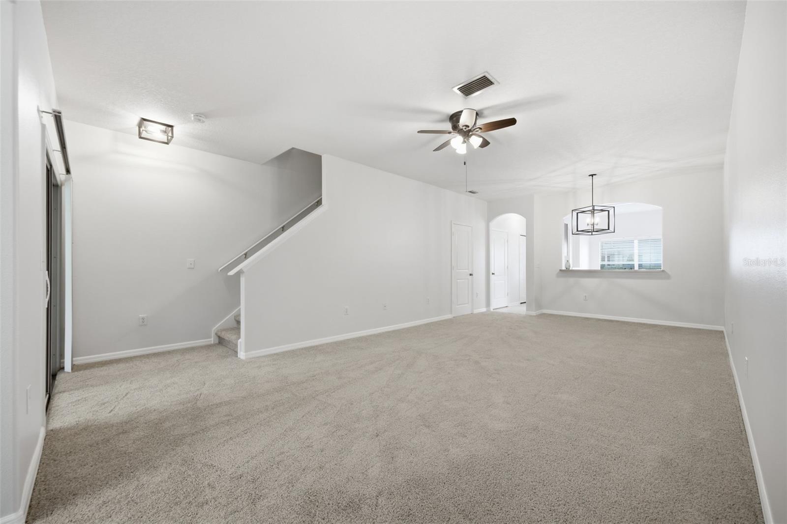 3553 HIGH HAMPTON CIR