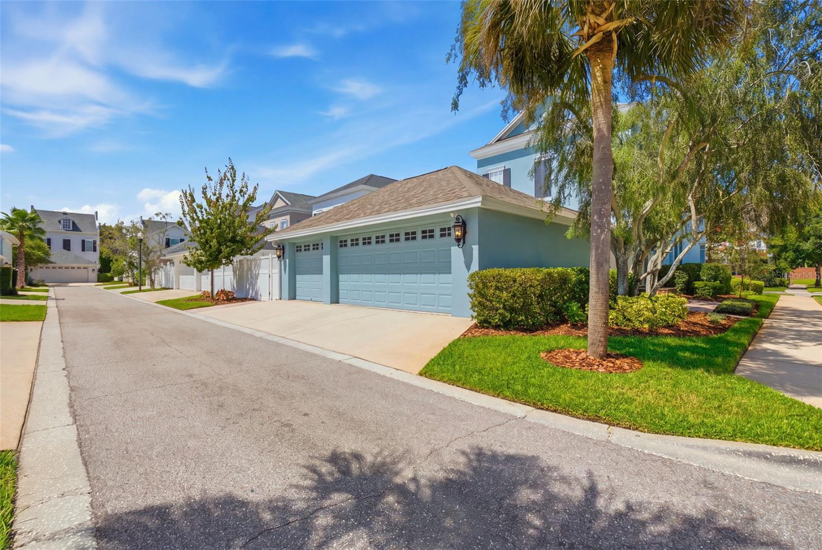 10438 GREEN LINKS DR