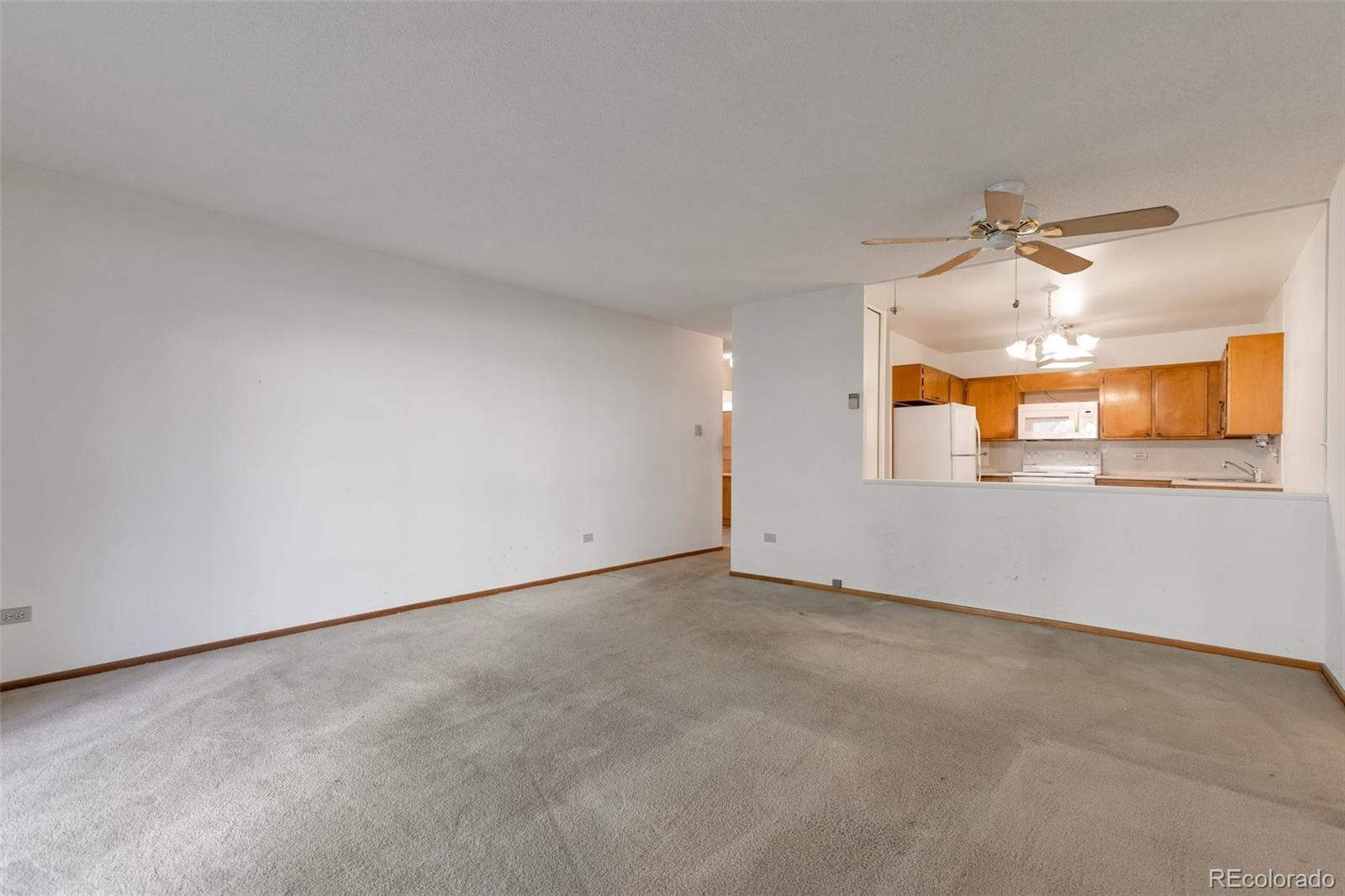 710 S Clinton Street Unit: 10A