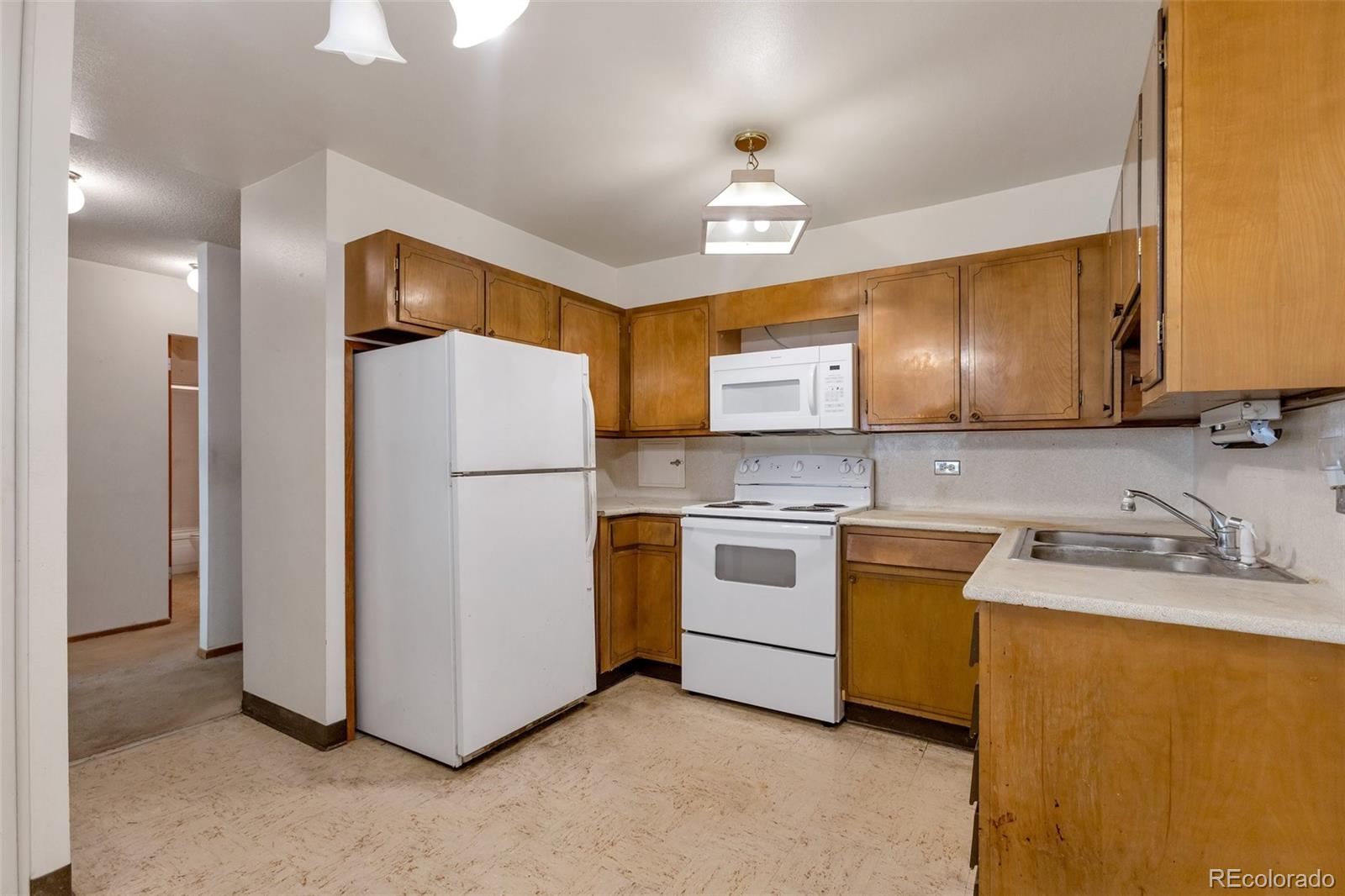 710 S Clinton Street Unit: 10A