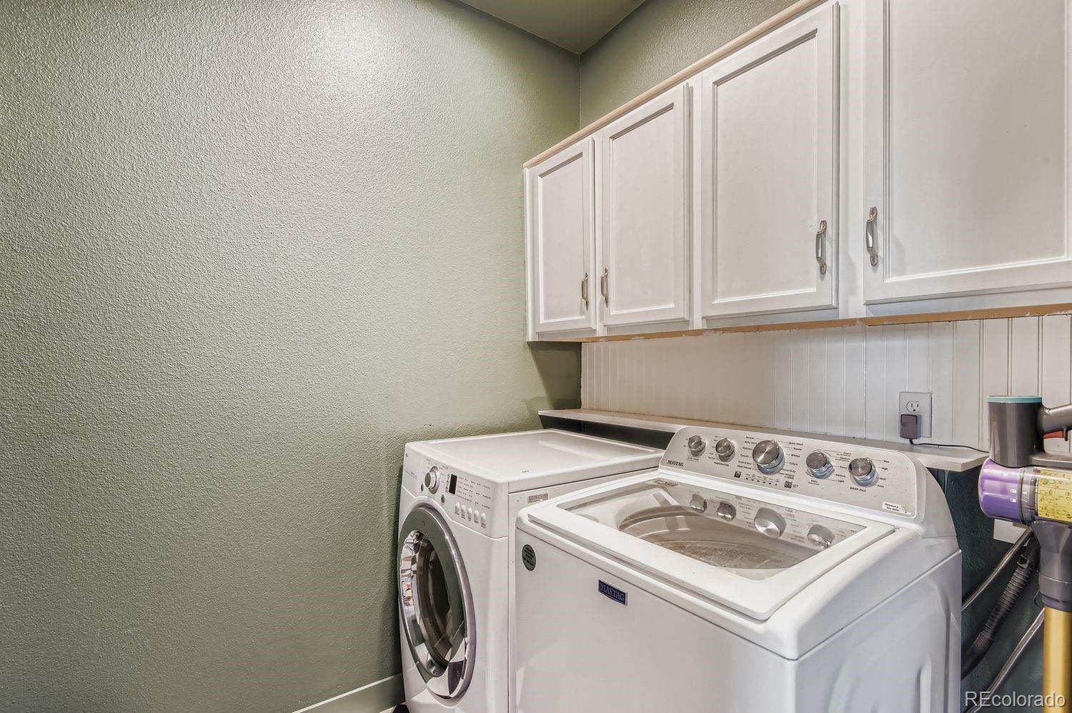 23594 E Arkansas Place