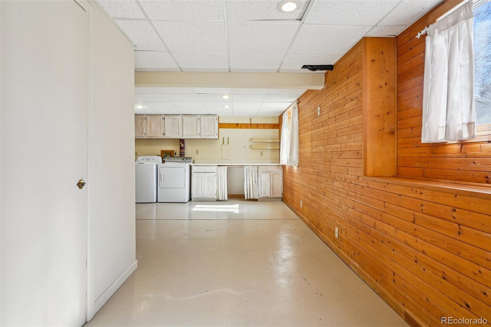 9025 W Arizona Drive